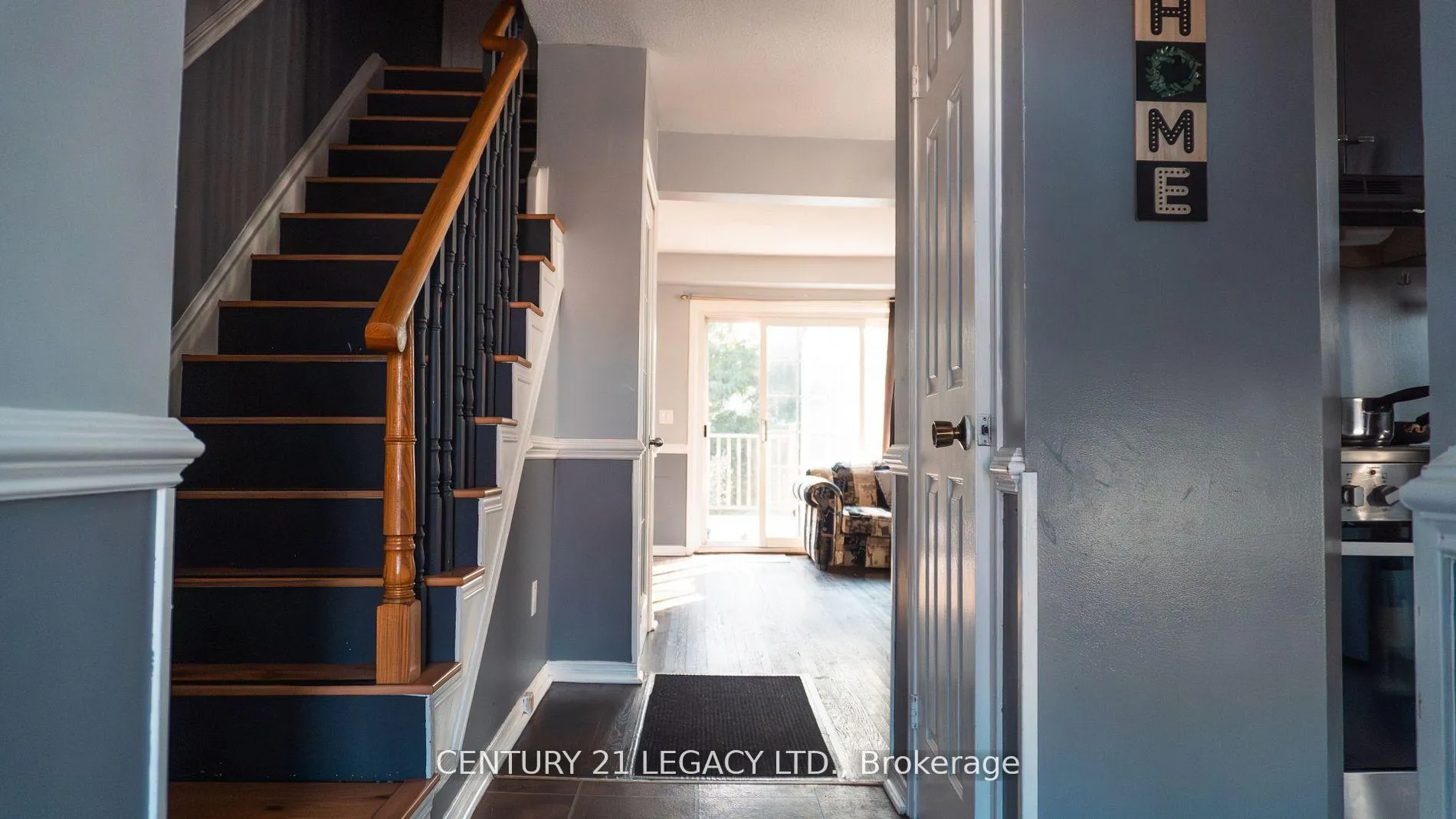 Photo 4 of 1544 Connery Crescent, Oshawa, Lakeview — HOMEH