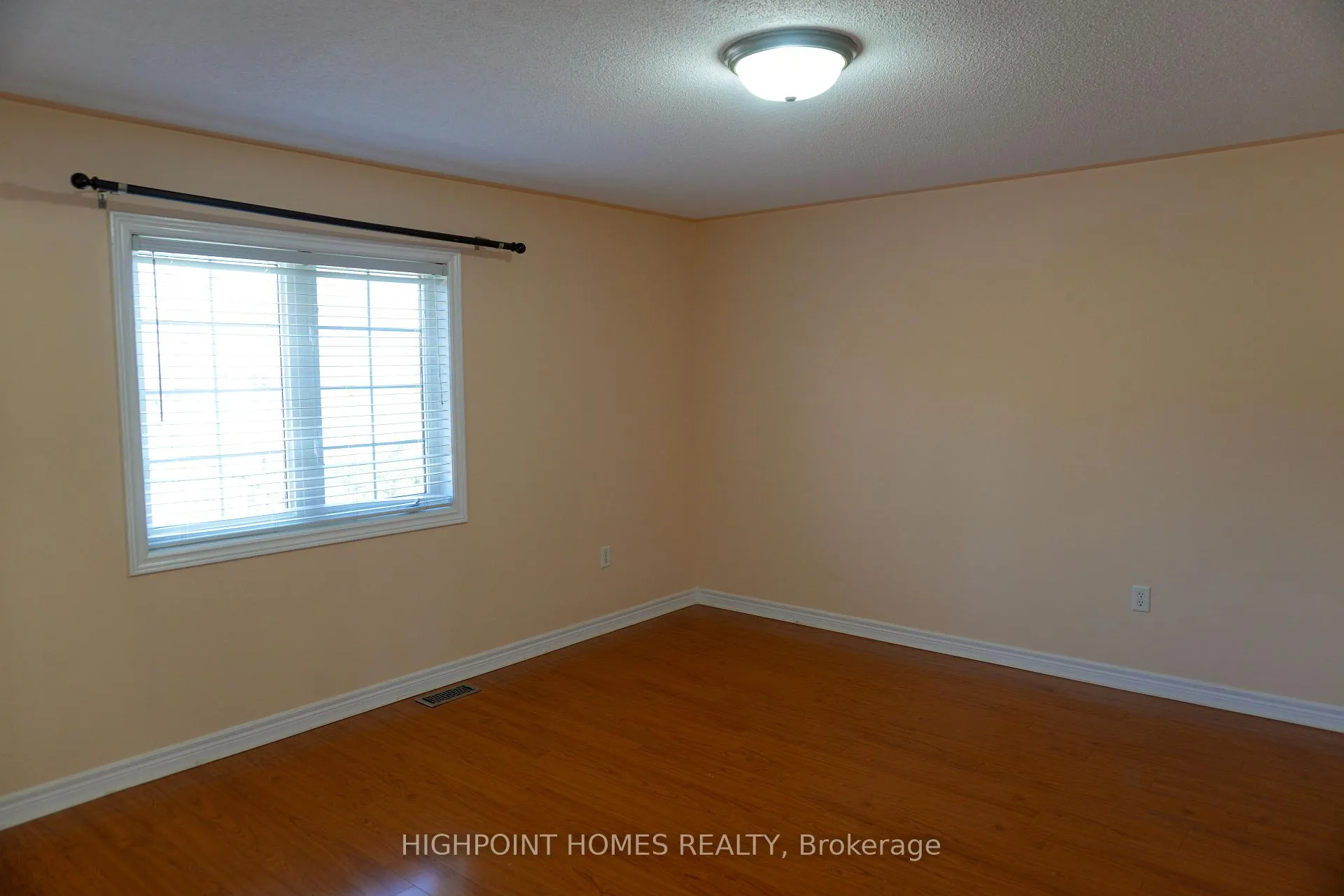 Photo 30 of 58 Morland Crescent, Ajax, Northwest Ajax — HOMEH