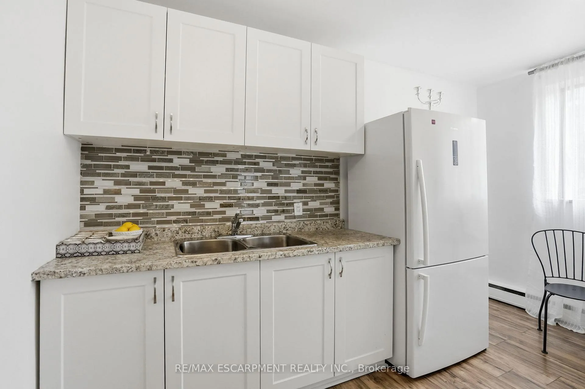 Photo 8 of Unit 5, 36 Ray Street S, Hamilton, Strathcona — HOMEH
