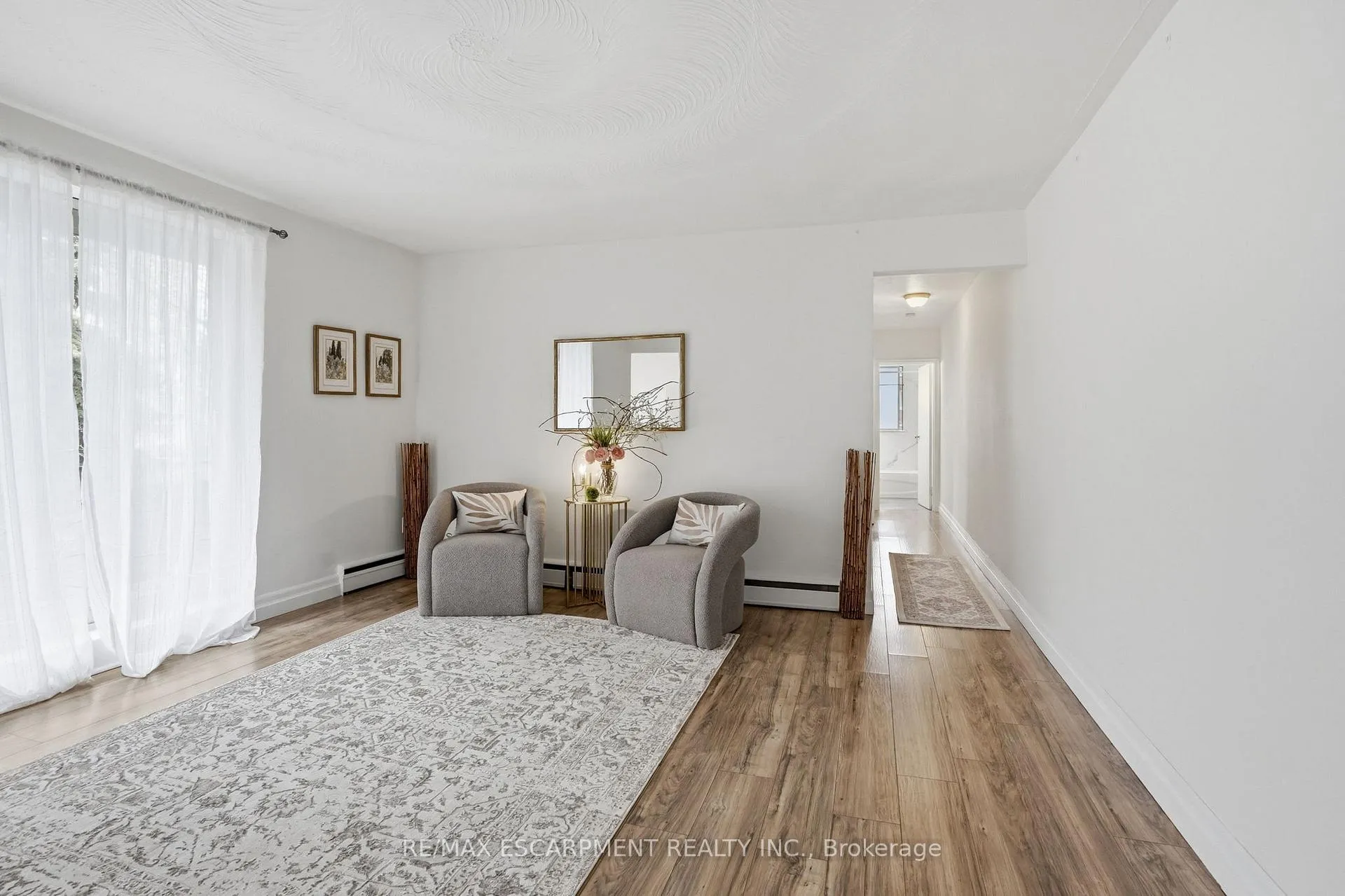 Photo 10 of Unit 5, 36 Ray Street S, Hamilton, Strathcona — HOMEH