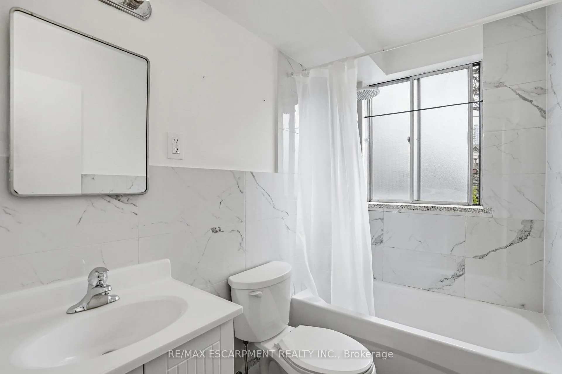 Photo 18 of Unit 5, 36 Ray Street S, Hamilton, Strathcona — HOMEH