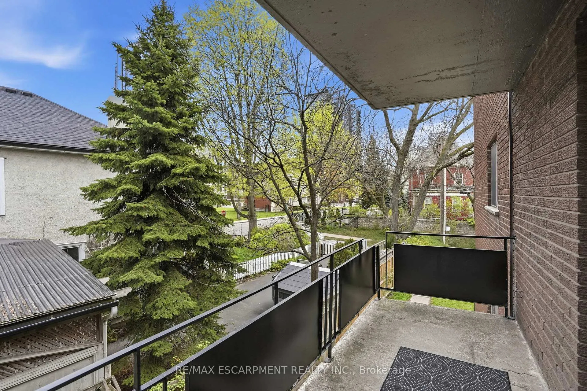 Photo 20 of Unit 5, 36 Ray Street S, Hamilton, Strathcona — HOMEH