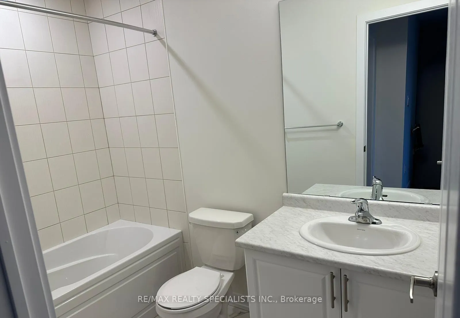 Photo 26 of 21 Baskett Street, Brantford — HOMEH