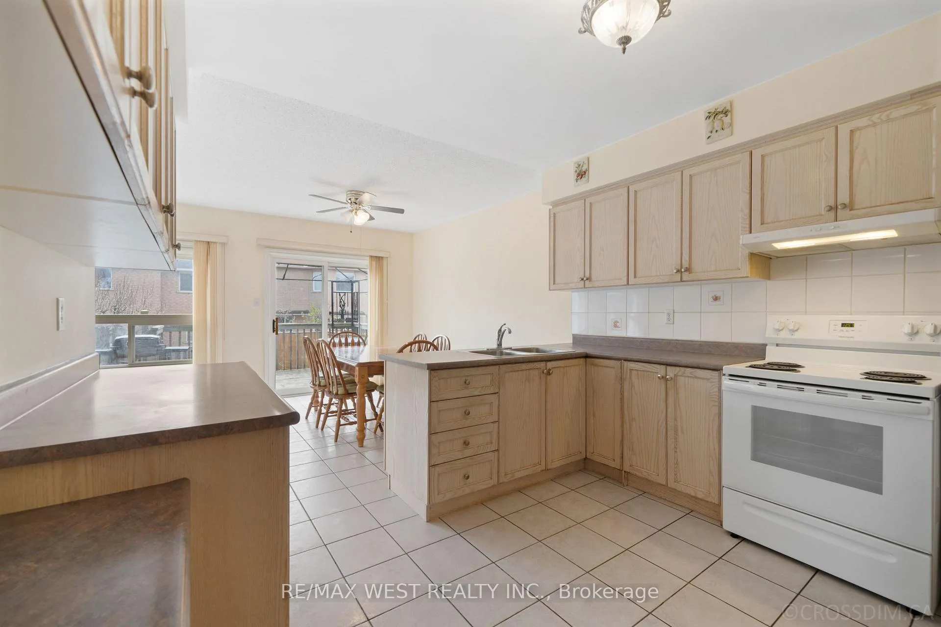 Photo 19 of 21 Shady Glen Crescent, Caledon, Bolton East — HOMEH