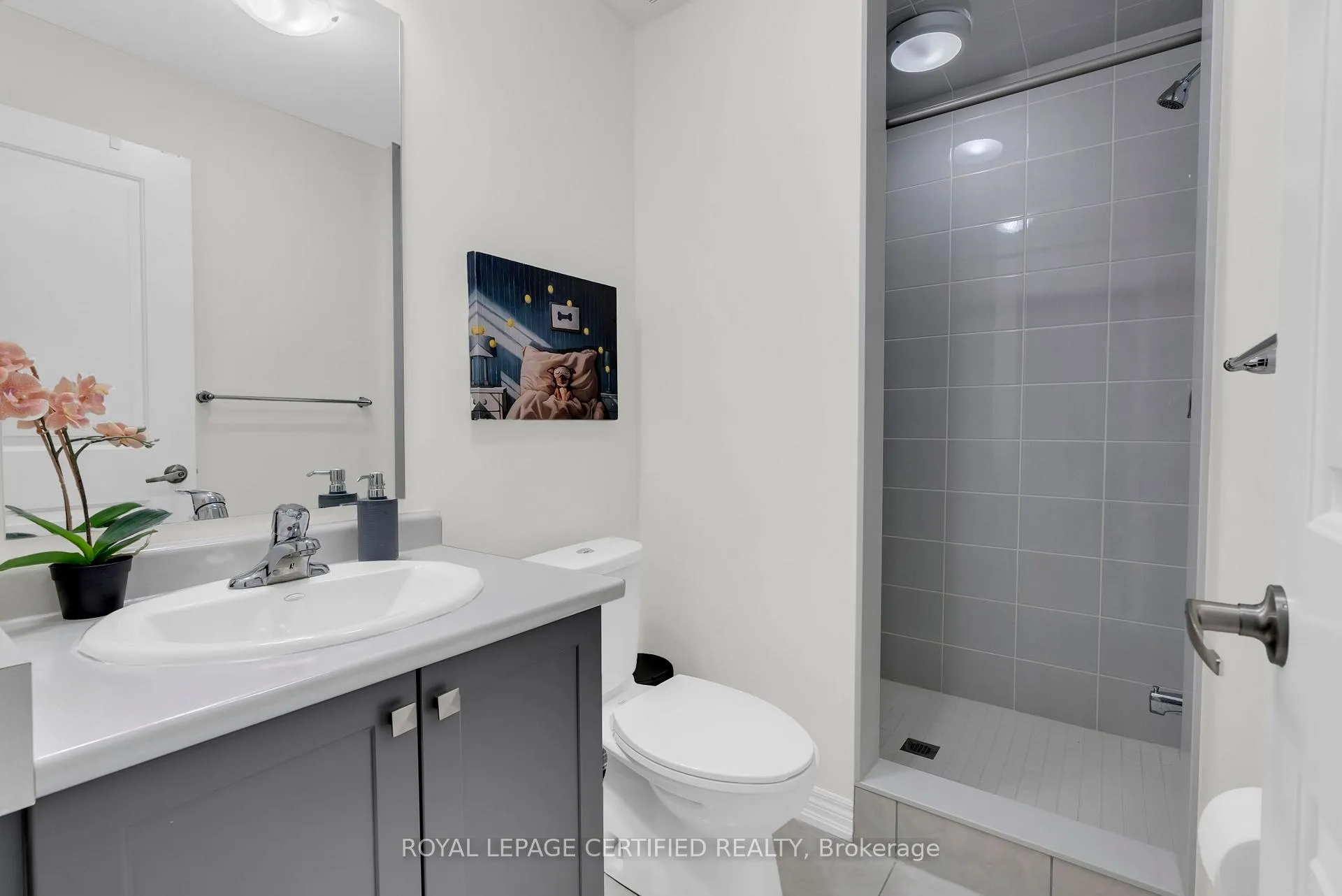 Photo 43 of 66 Grassbourne Avenue, Kitchener — HOMEH