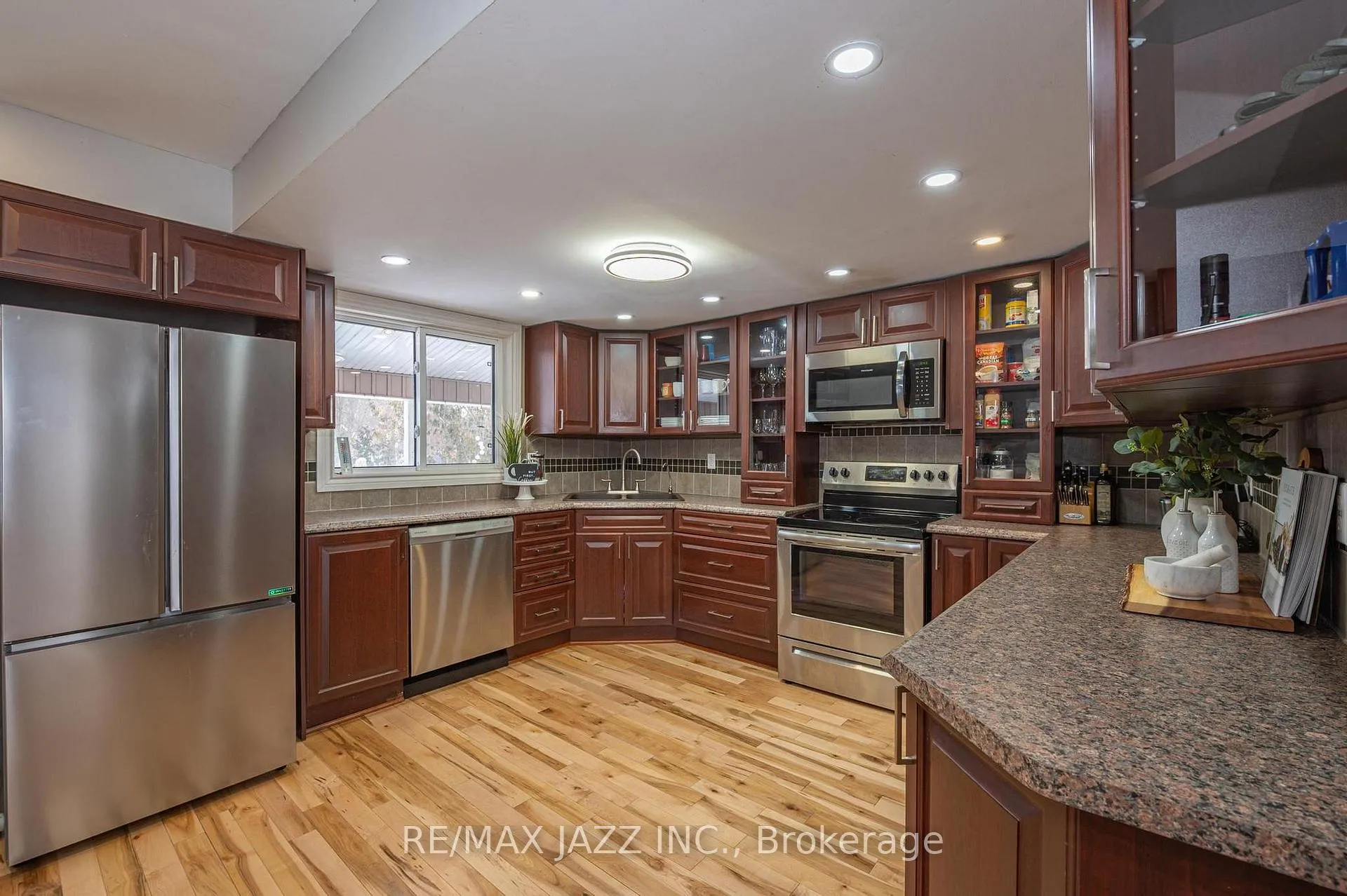 Photo 10 of 48 Johnstone Lane, Scugog, Rural Scugog — HOMEH