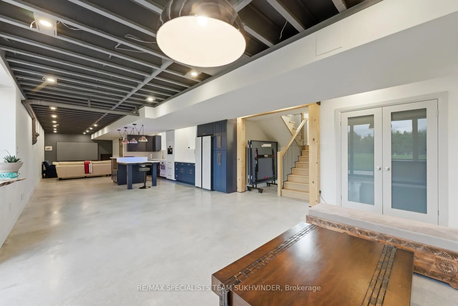 Photo 32 of 1270 15th Side Road, Milton, Moffat — HOMEH
