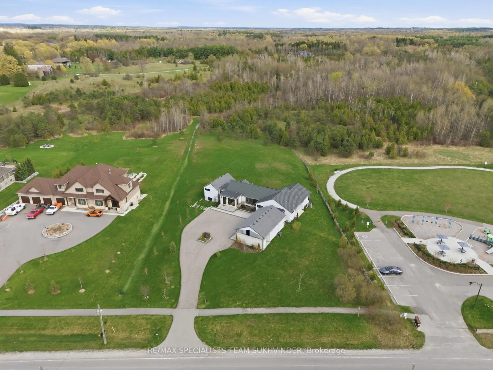 Photo 49 of 1270 15th Side Road, Milton, Moffat — HOMEH