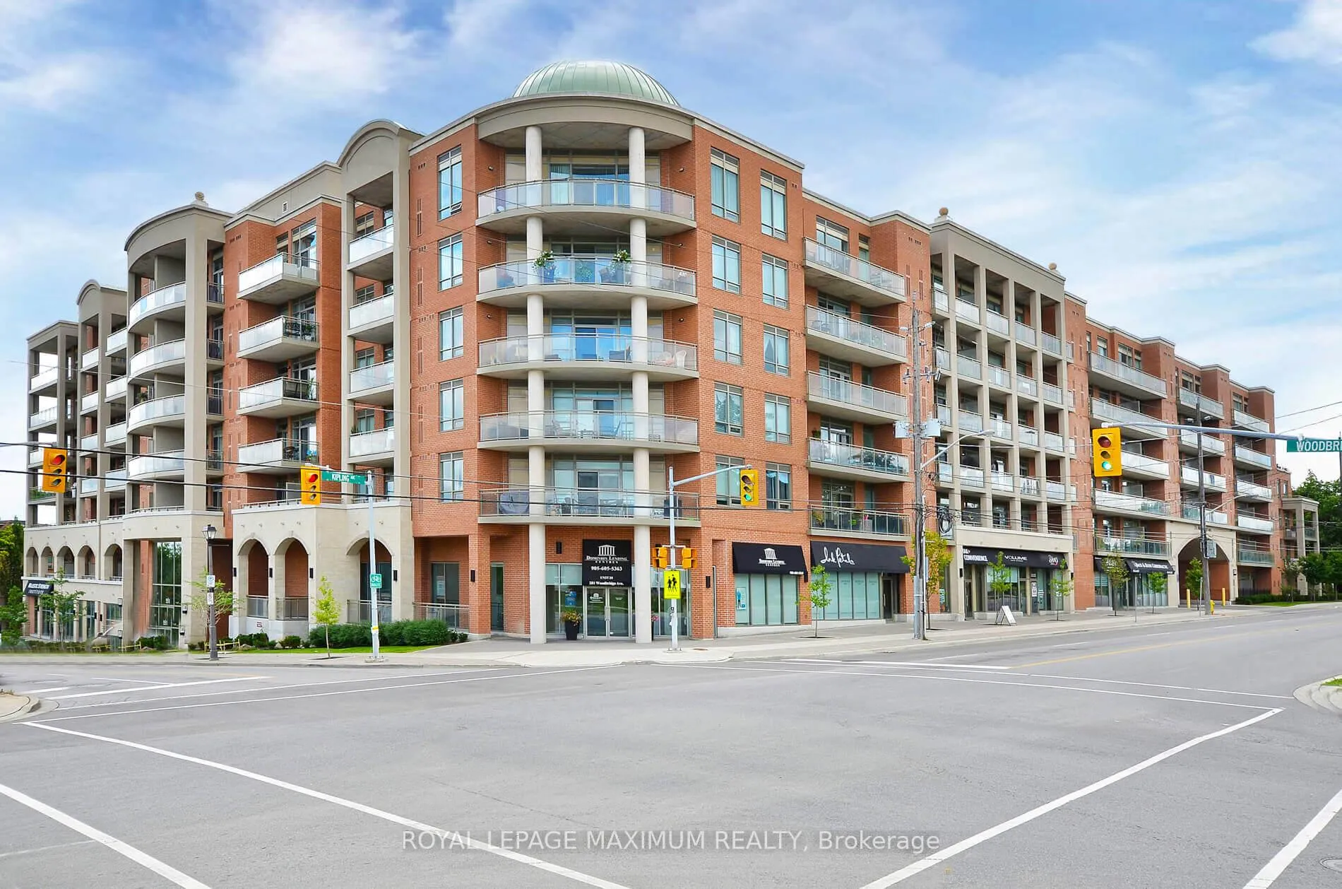 Front of Unit 444, 281 Woodbridge Avenue
