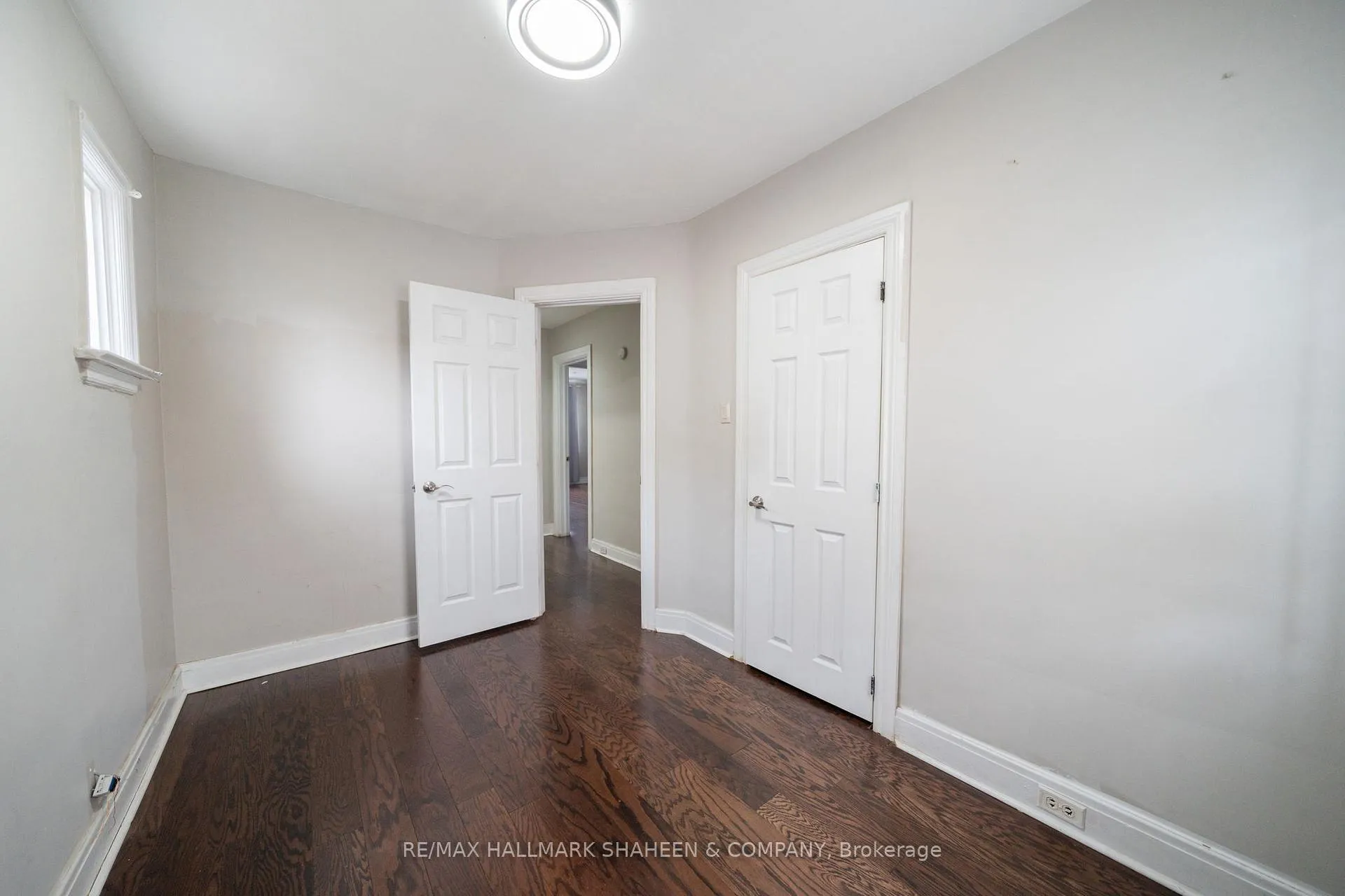 Photo 9 of 378 O'Connor Drive, Toronto, East York — HOMEH