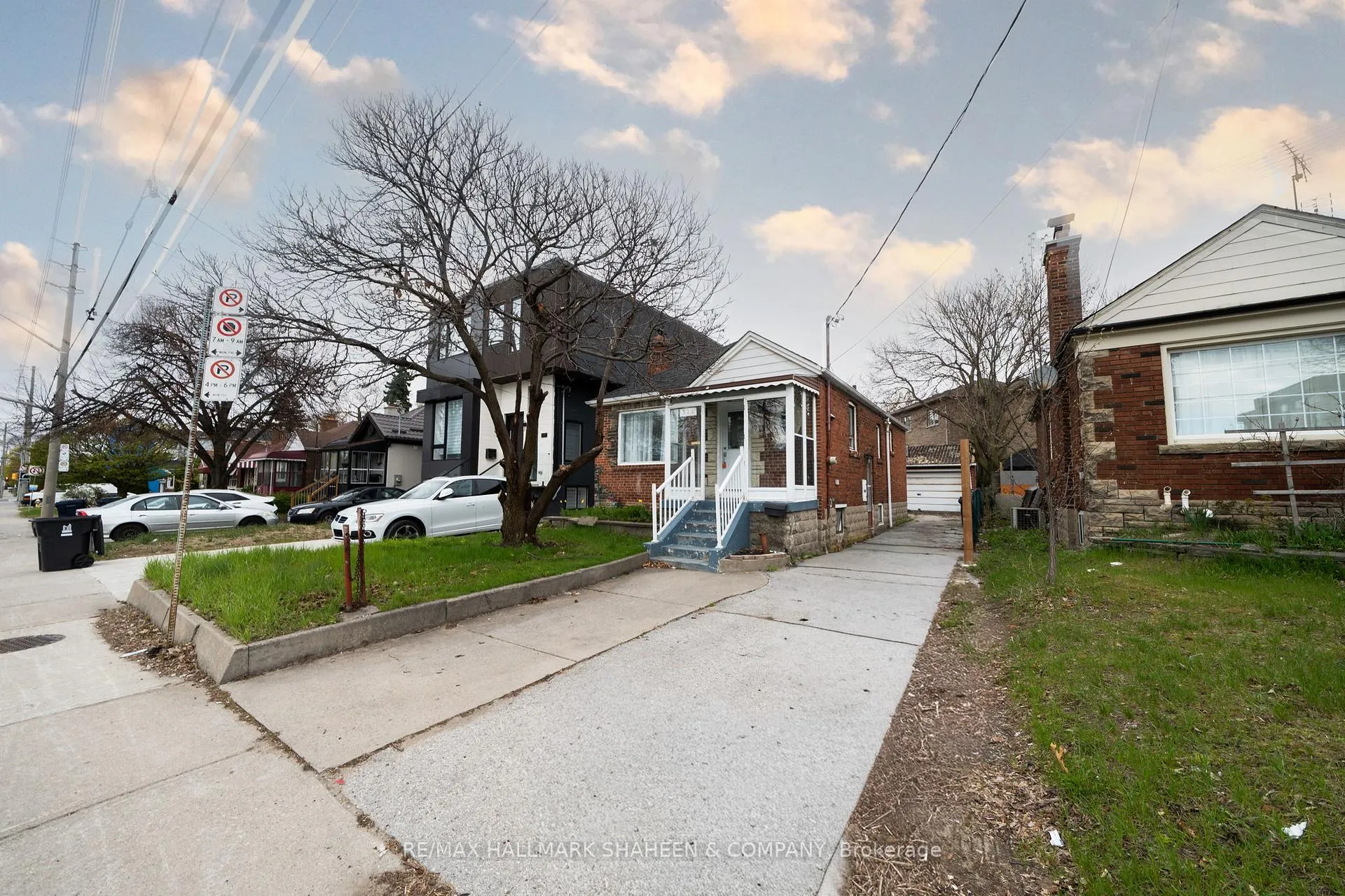Photo 19 of 378 O'Connor Drive, Toronto, East York — HOMEH