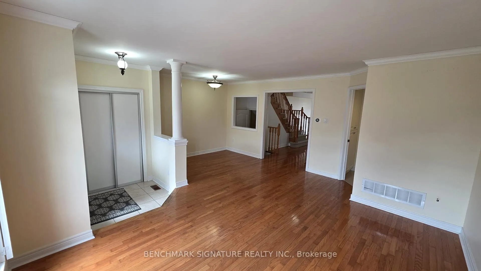 Photo 3 of 2030 Bur Oak Avenue, Markham, Greensborough — HOMEH