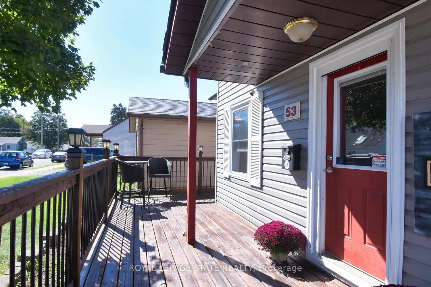 Photo 2 of 53 Seventh Avenue, Brantford — HOMEH