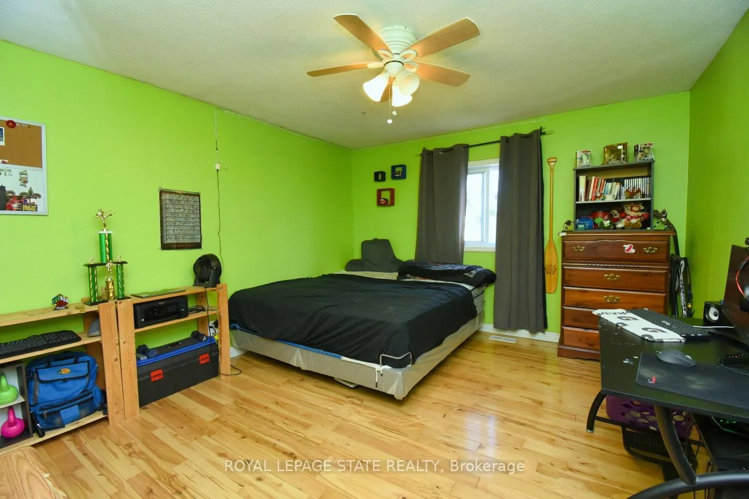 Photo 21 of 53 Seventh Avenue, Brantford — HOMEH