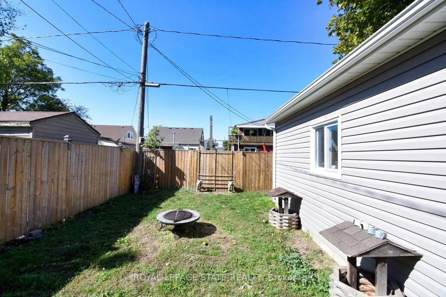 Photo 26 of 53 Seventh Avenue, Brantford — HOMEH