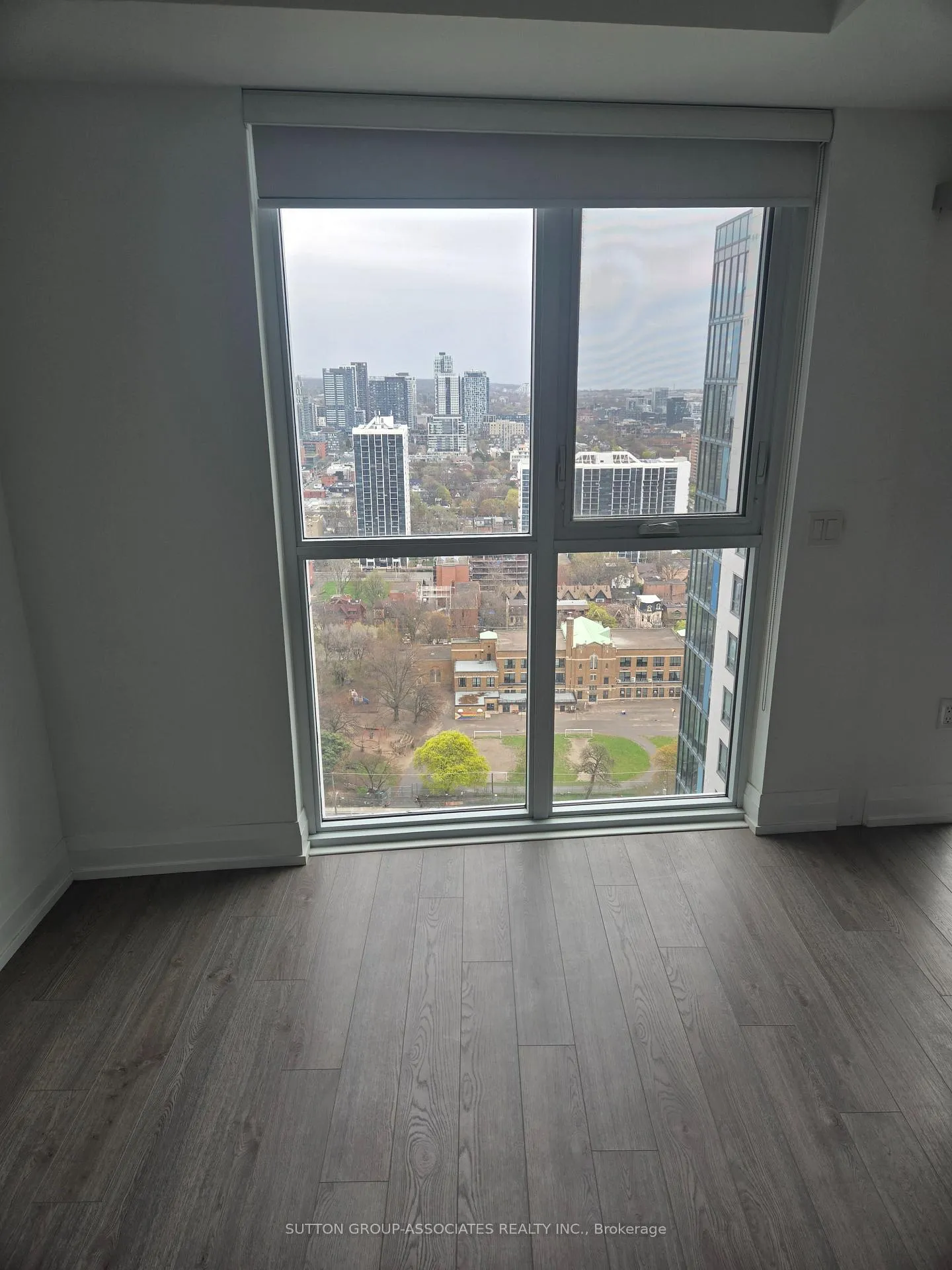 Photo 8 of Unit 3001, 77 Mutual Street, Toronto, Church-Yonge Corridor — HOMEH