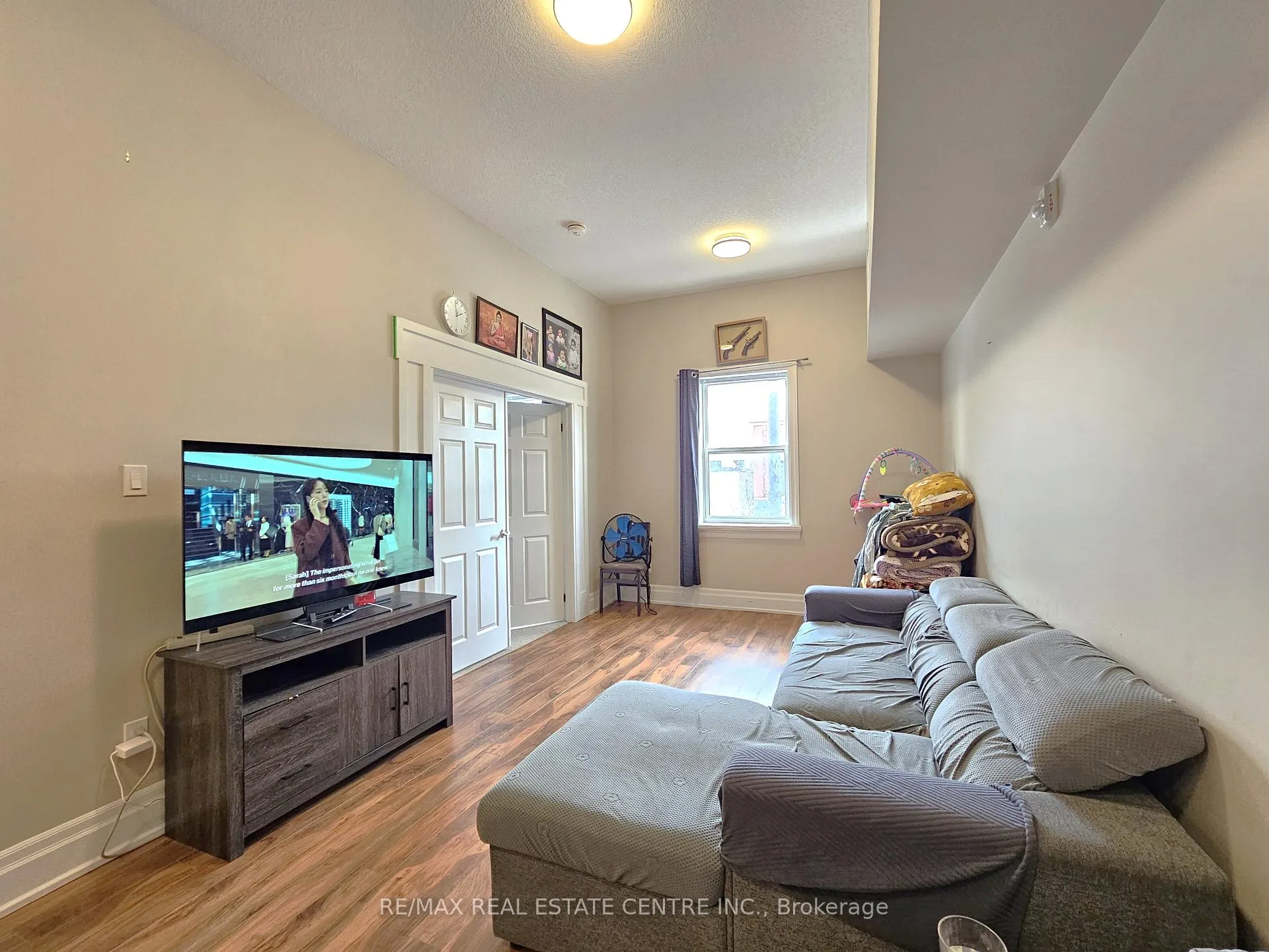Photo 6 of Unit 201, 757 King Street E, Cambridge — HOMEH