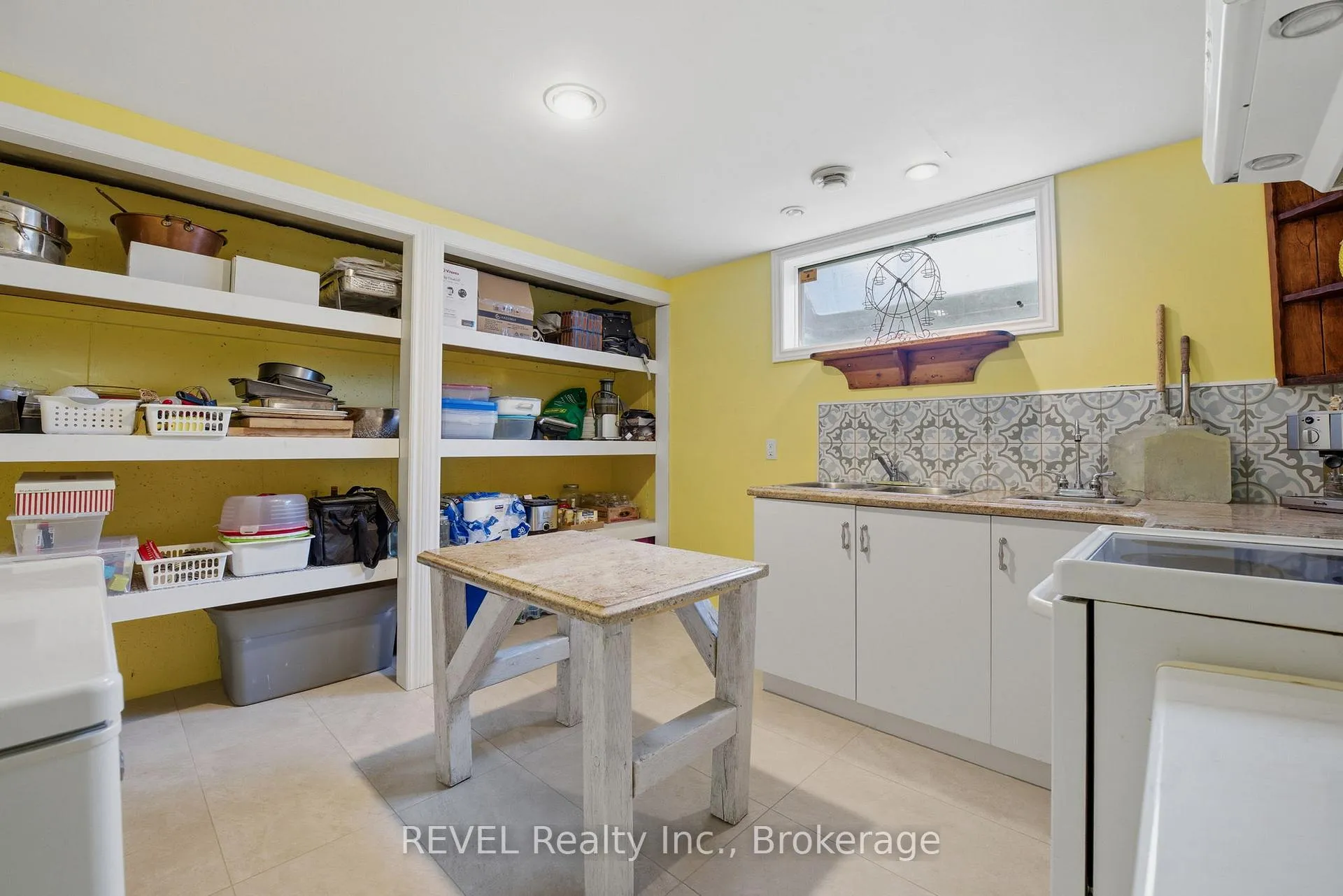 Photo 22 of 658 Geneva Street, St. Catharines, Lakeshore — HOMEH
