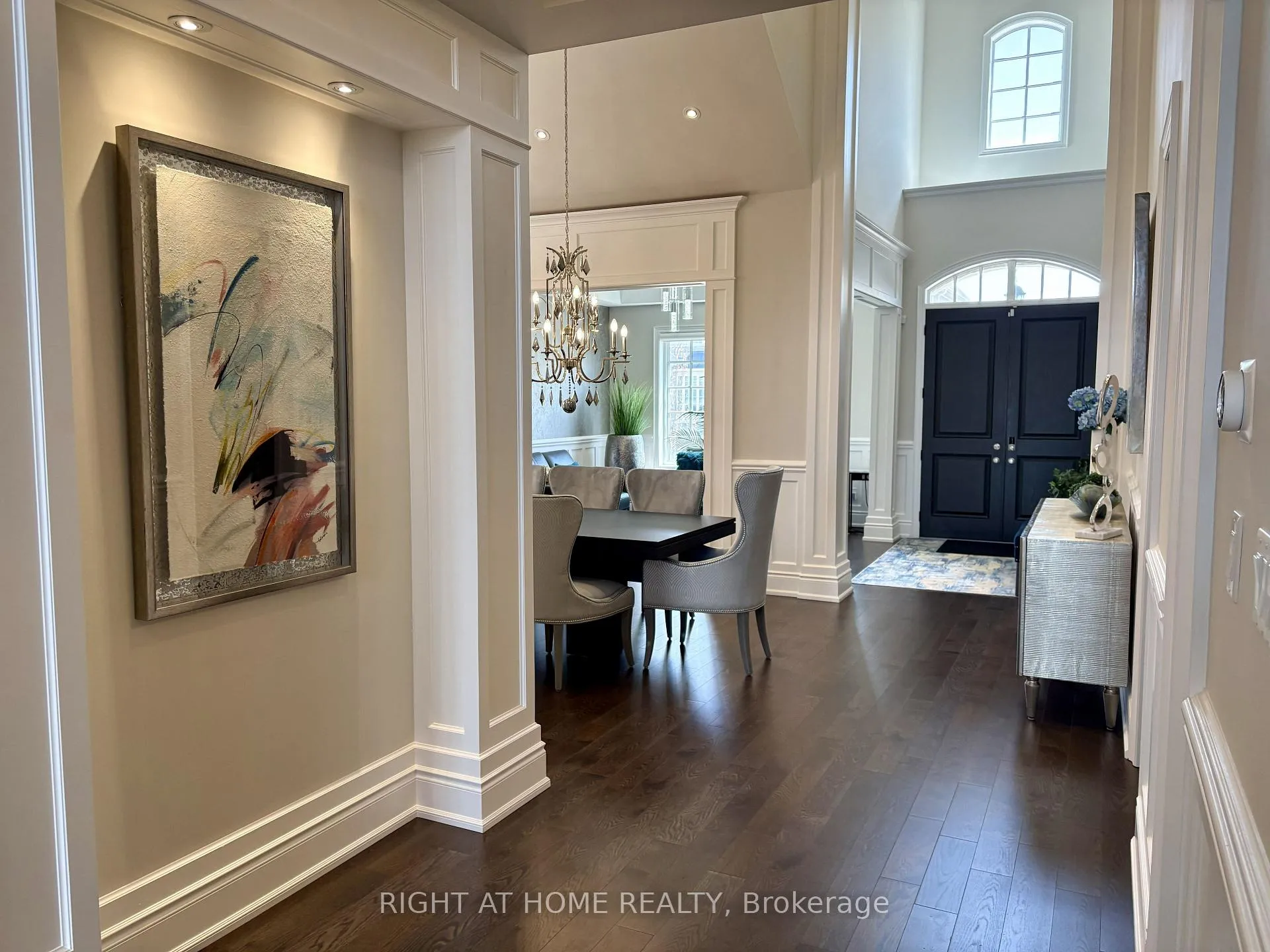 Photo 8 of 28 Coppermine Court, King, Nobleton — HOMEH