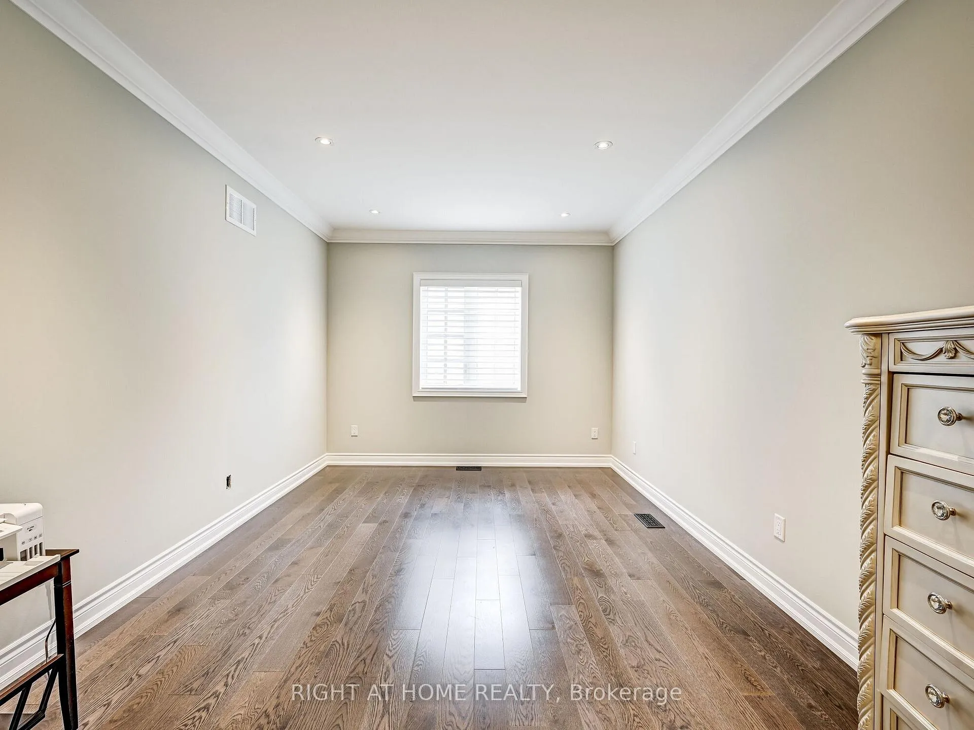 Photo 34 of 28 Coppermine Court, King, Nobleton — HOMEH