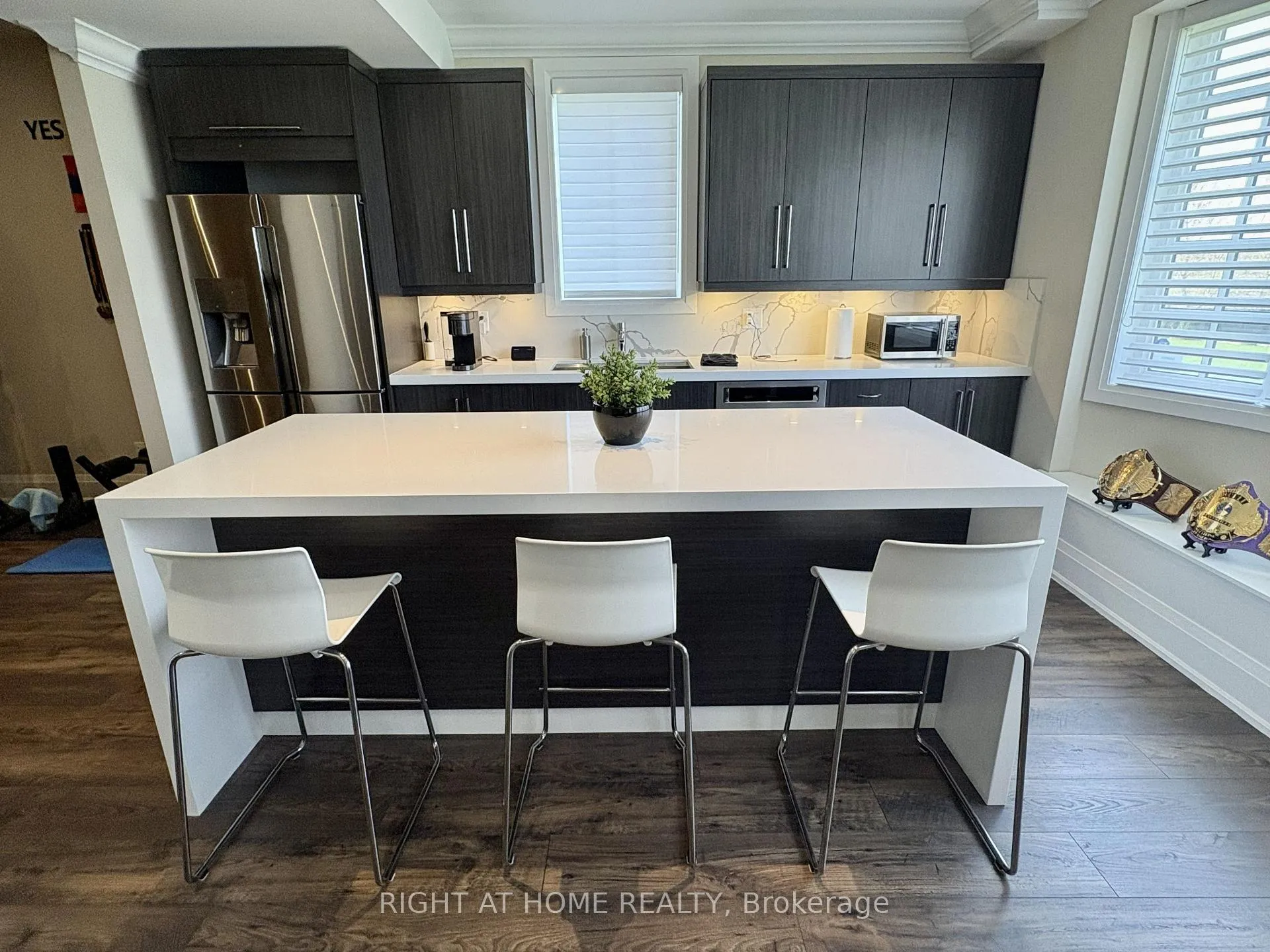 Photo 37 of 28 Coppermine Court, King, Nobleton — HOMEH