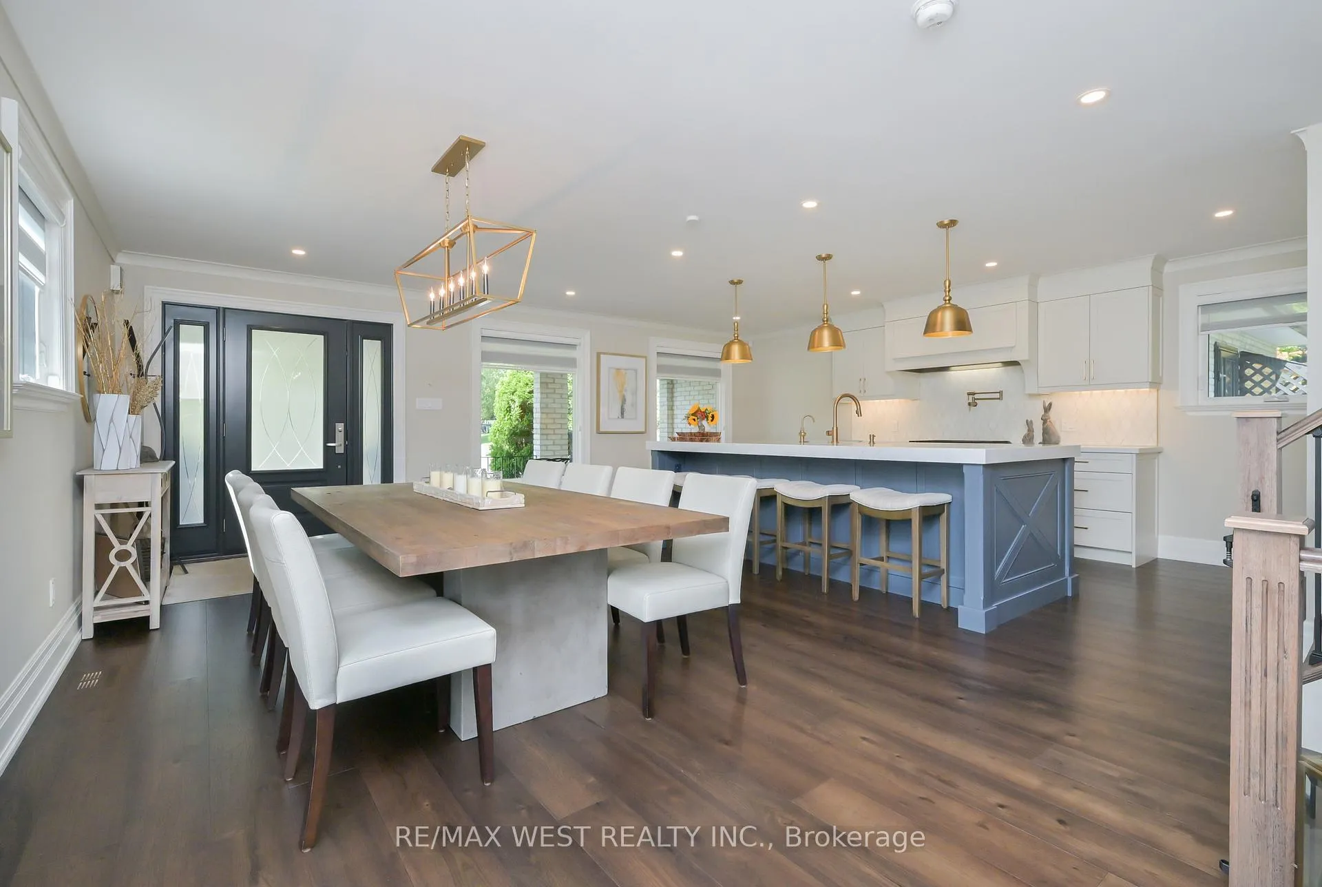 Photo 8 of 17 Pineridge Drive, Caledon, Palgrave — HOMEH