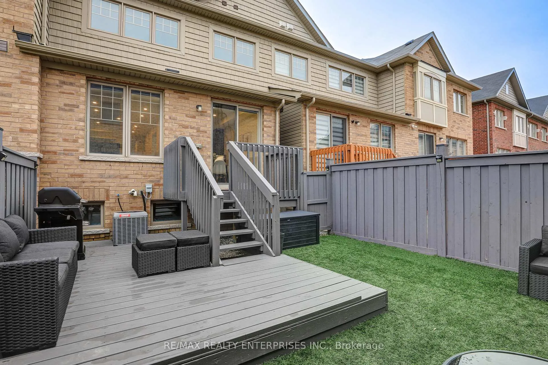 Photo 30 of 51 Davenfield Circle, Brampton, Bram East — HOMEH