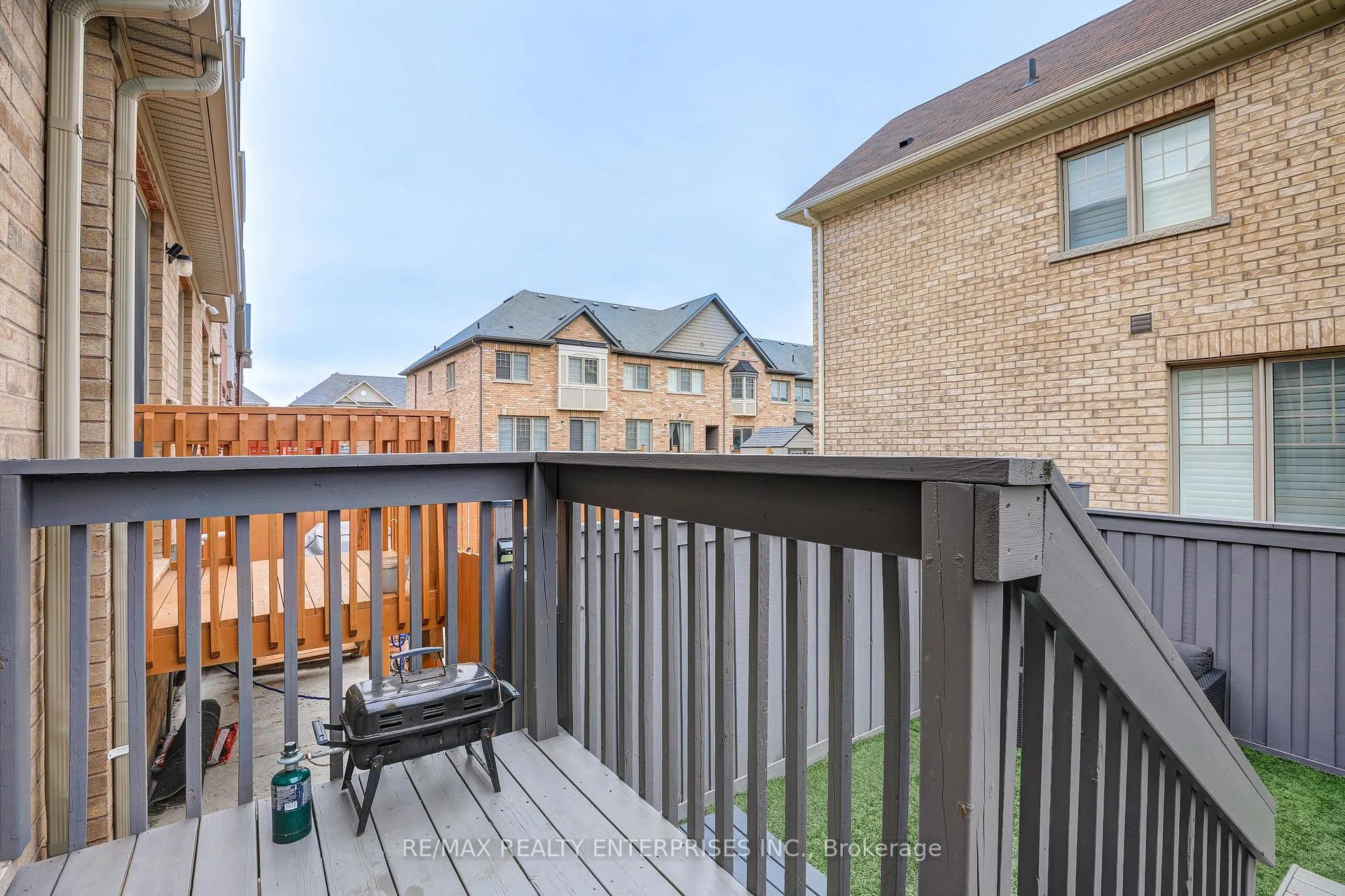 Photo 34 of 51 Davenfield Circle, Brampton, Bram East — HOMEH