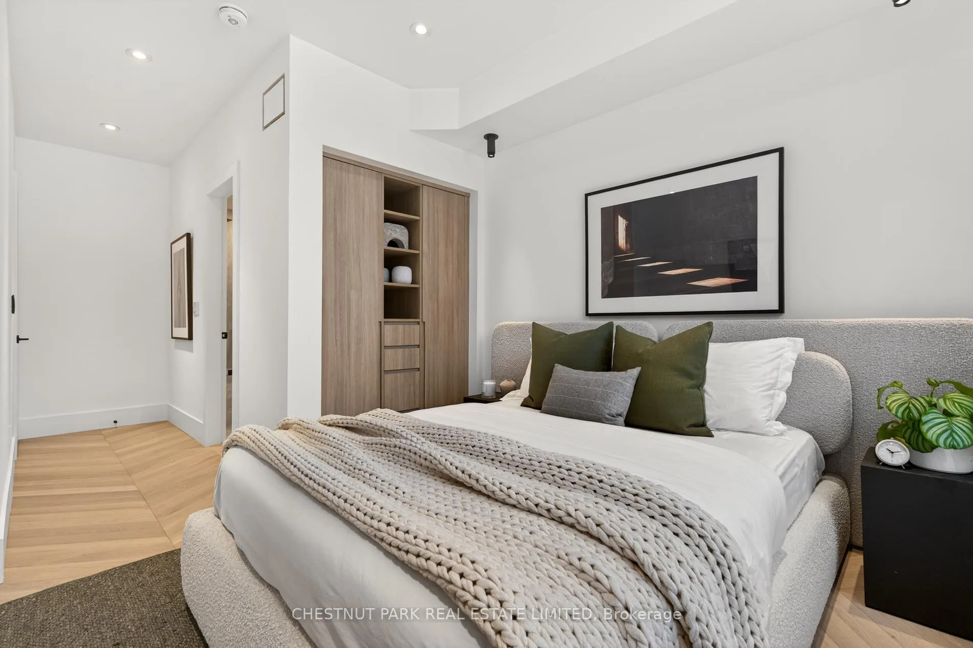 Photo 22 of 63 Pears Avenue, Toronto, The Annex — HOMEH
