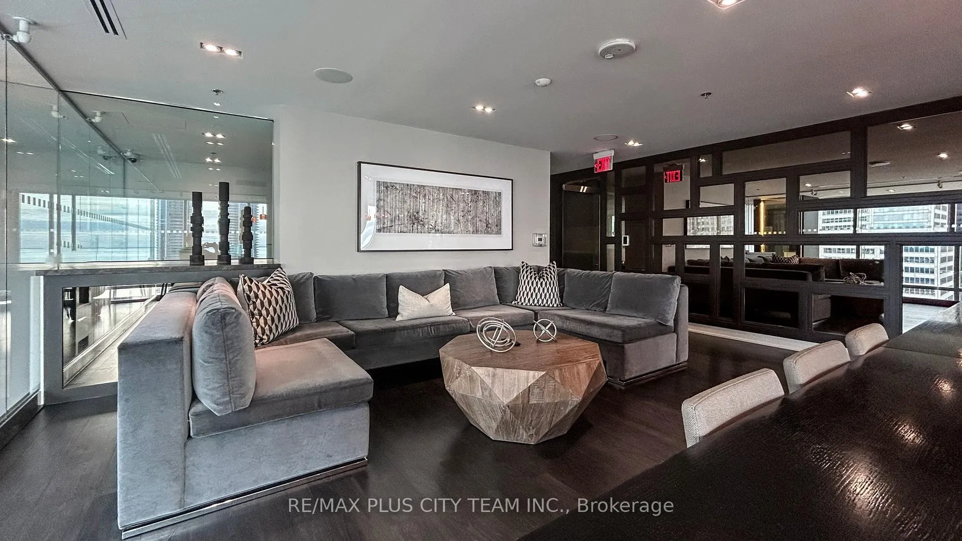 Photo 16 of Unit 1513, 88 Scott Street, Toronto, Church-Yonge Corridor — HOMEH