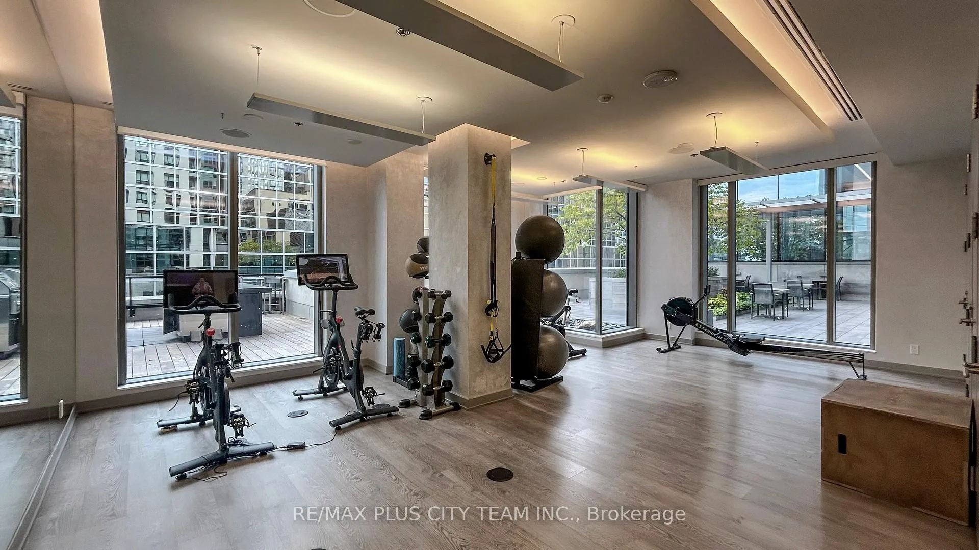 Photo 32 of Unit 1513, 88 Scott Street, Toronto, Church-Yonge Corridor — HOMEH