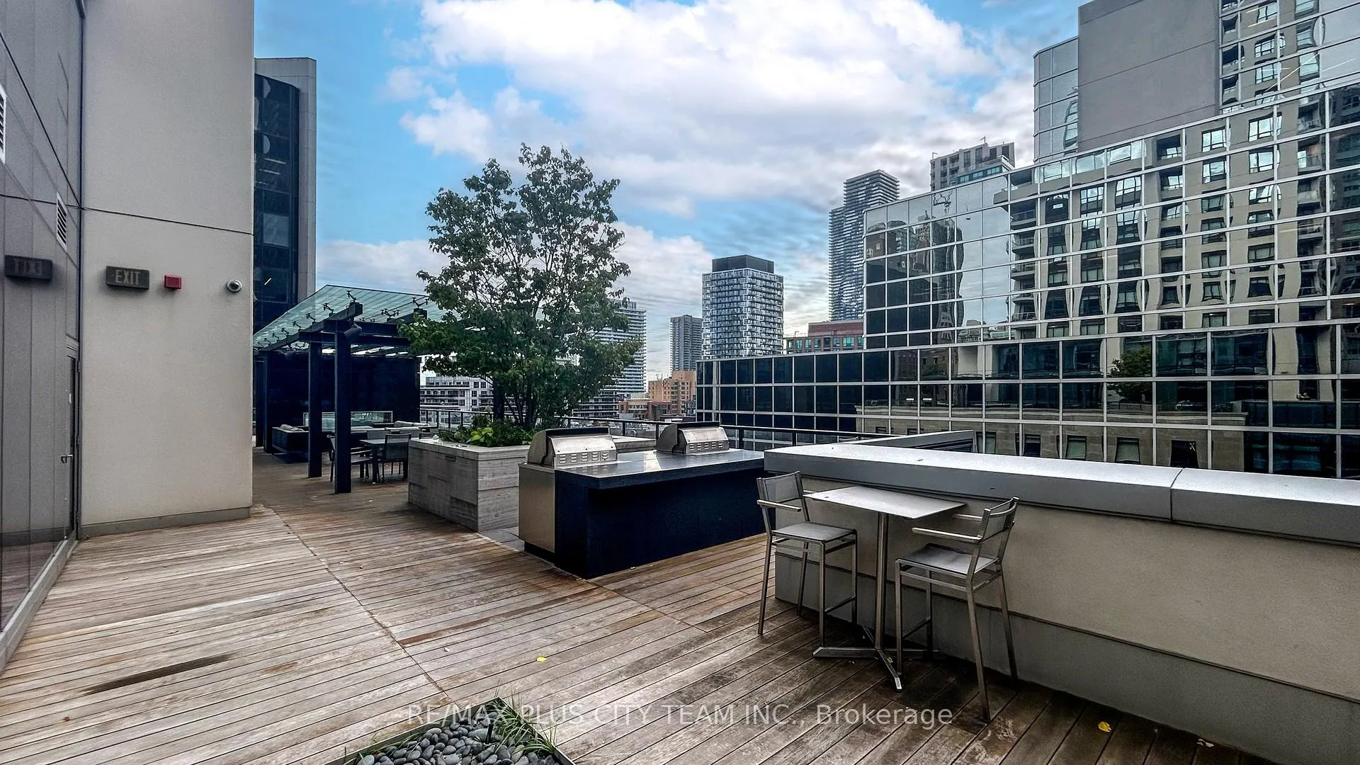 Photo 37 of Unit 1513, 88 Scott Street, Toronto, Church-Yonge Corridor — HOMEH