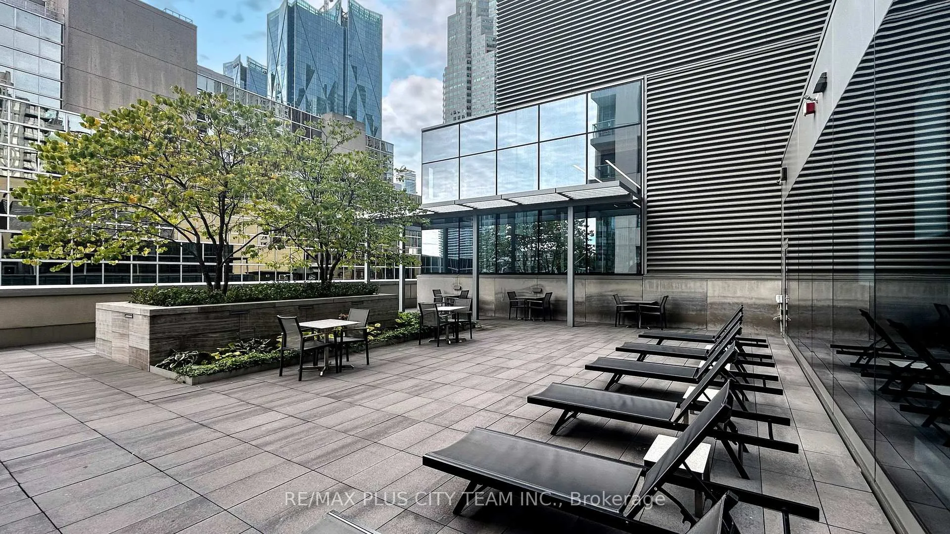 Photo 44 of Unit 1513, 88 Scott Street, Toronto, Church-Yonge Corridor — HOMEH