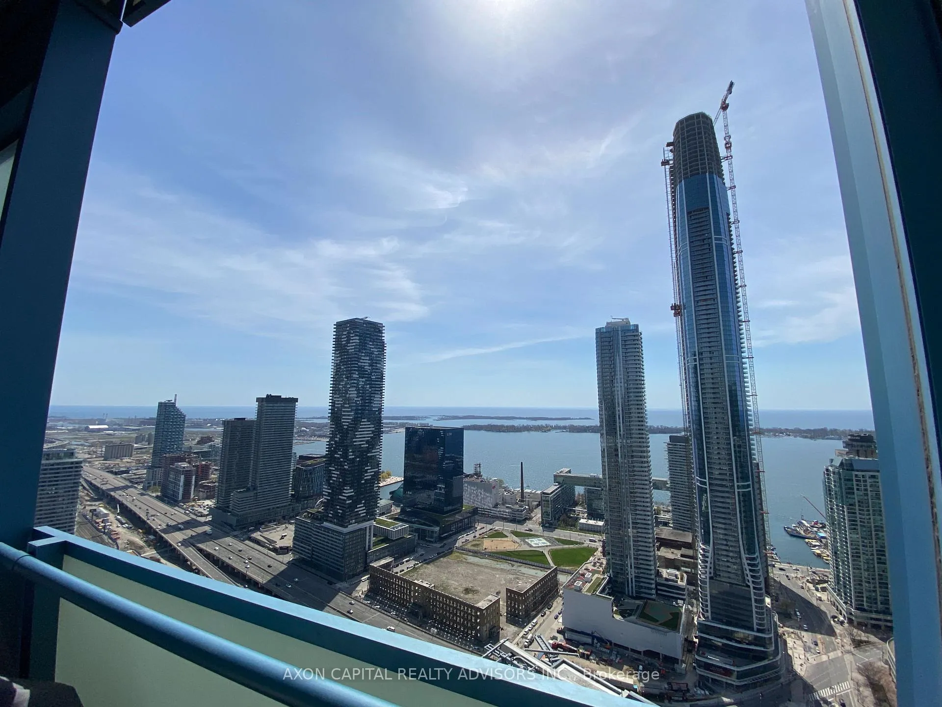 Photo 12 of Unit 4801, 8 The Esplanade, Toronto, Waterfront Communities — HOMEH