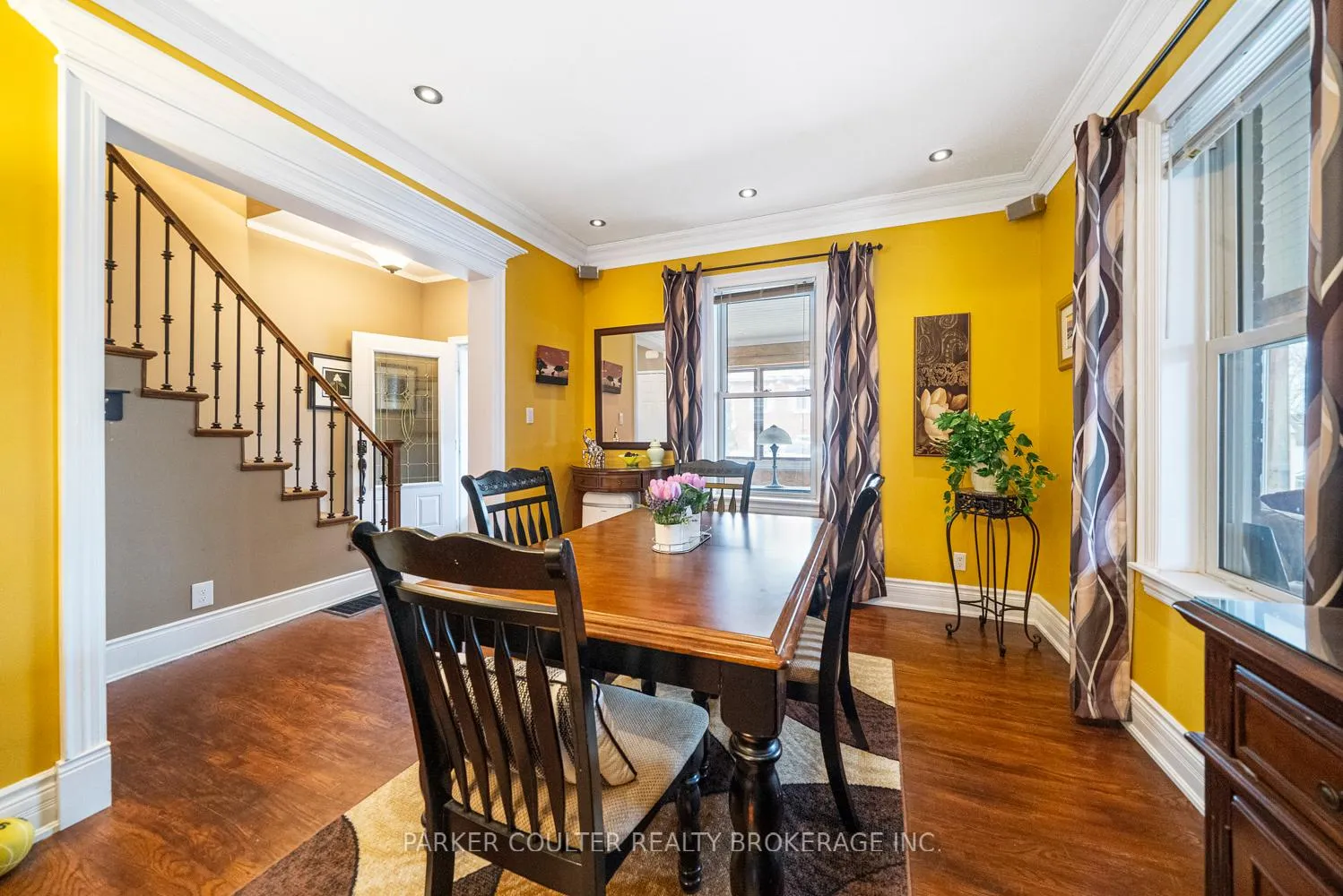 Photo 8 of 683 Ottawa Street, Midland — HOMEH