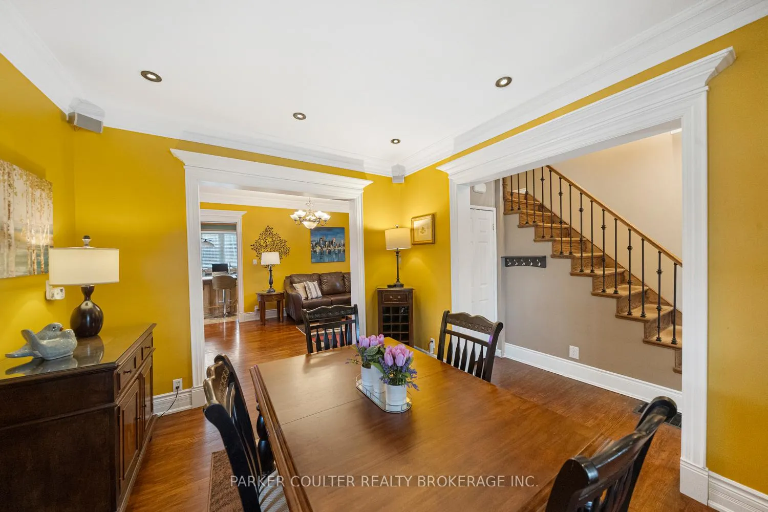 Photo 9 of 683 Ottawa Street, Midland — HOMEH