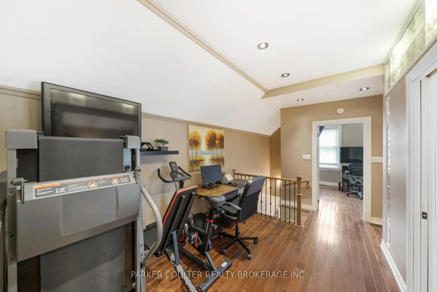 Photo 34 of 683 Ottawa Street, Midland — HOMEH