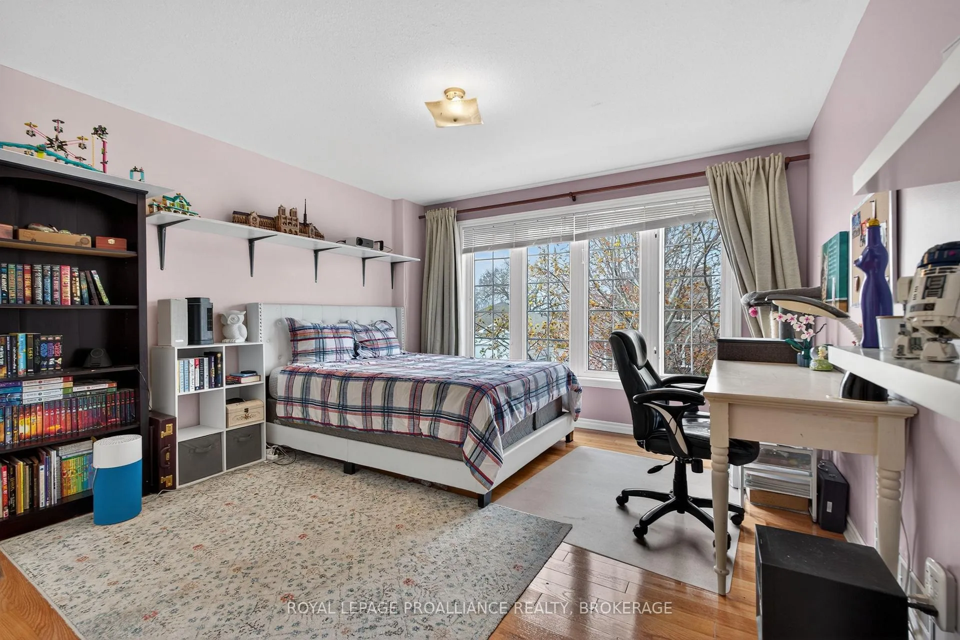 Photo 24 of 45 Biscayne Street, Kingston, Kingston East (Incl Barret Crt) — HOMEH