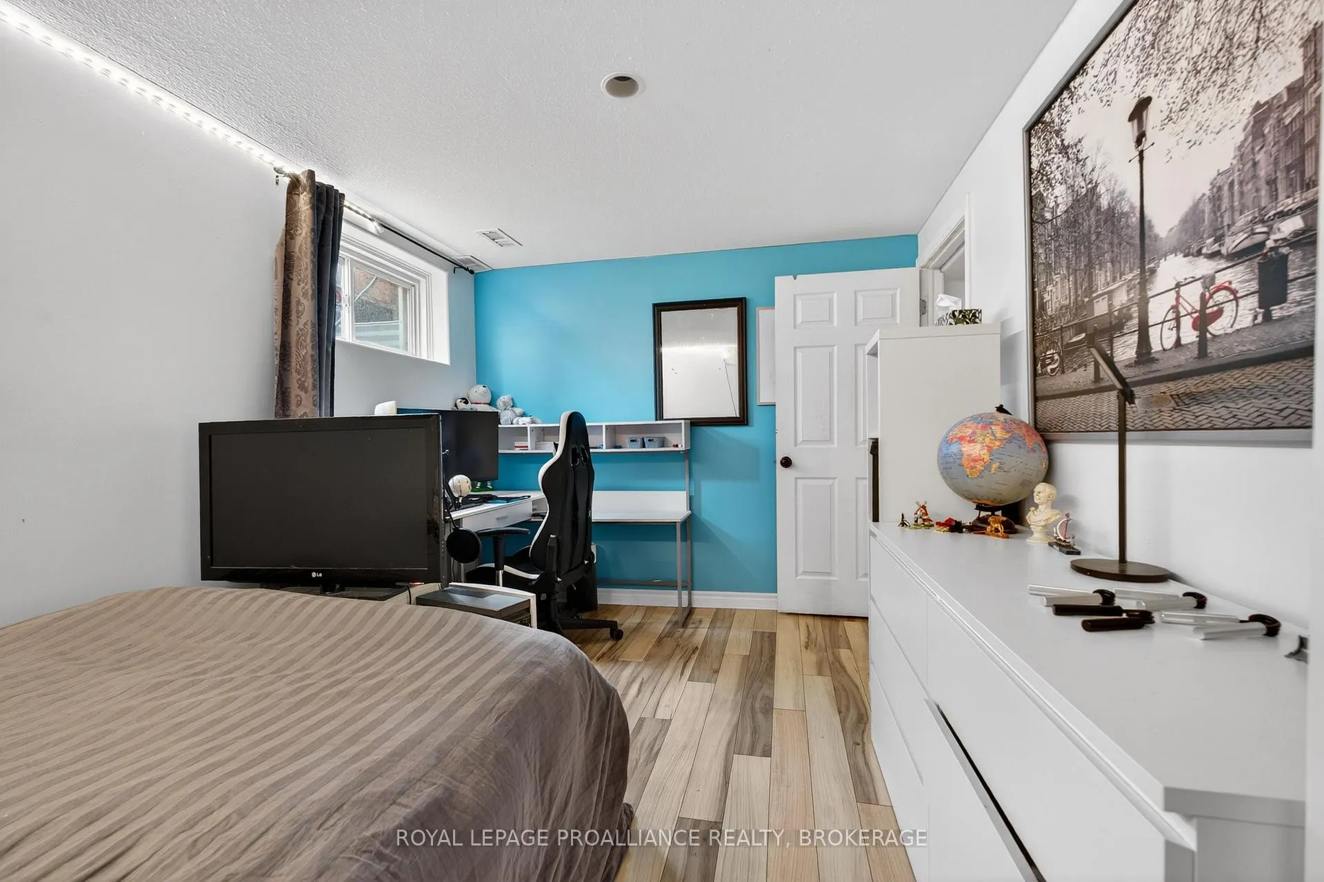 Photo 32 of 45 Biscayne Street, Kingston, Kingston East (Incl Barret Crt) — HOMEH
