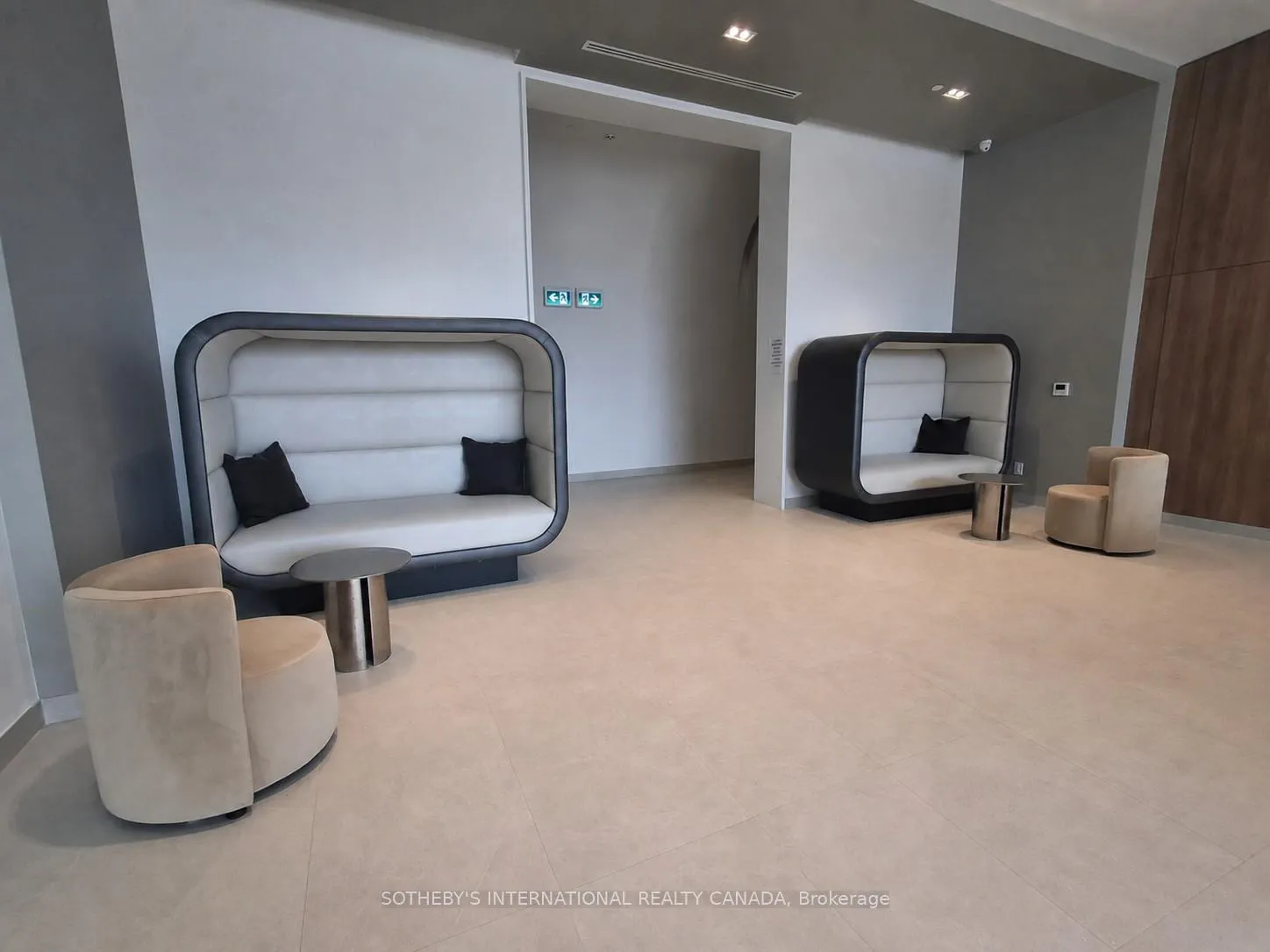 Photo 7 of Unit 1303, 2075 Lakeshore Road, Burlington, Brant — HOMEH