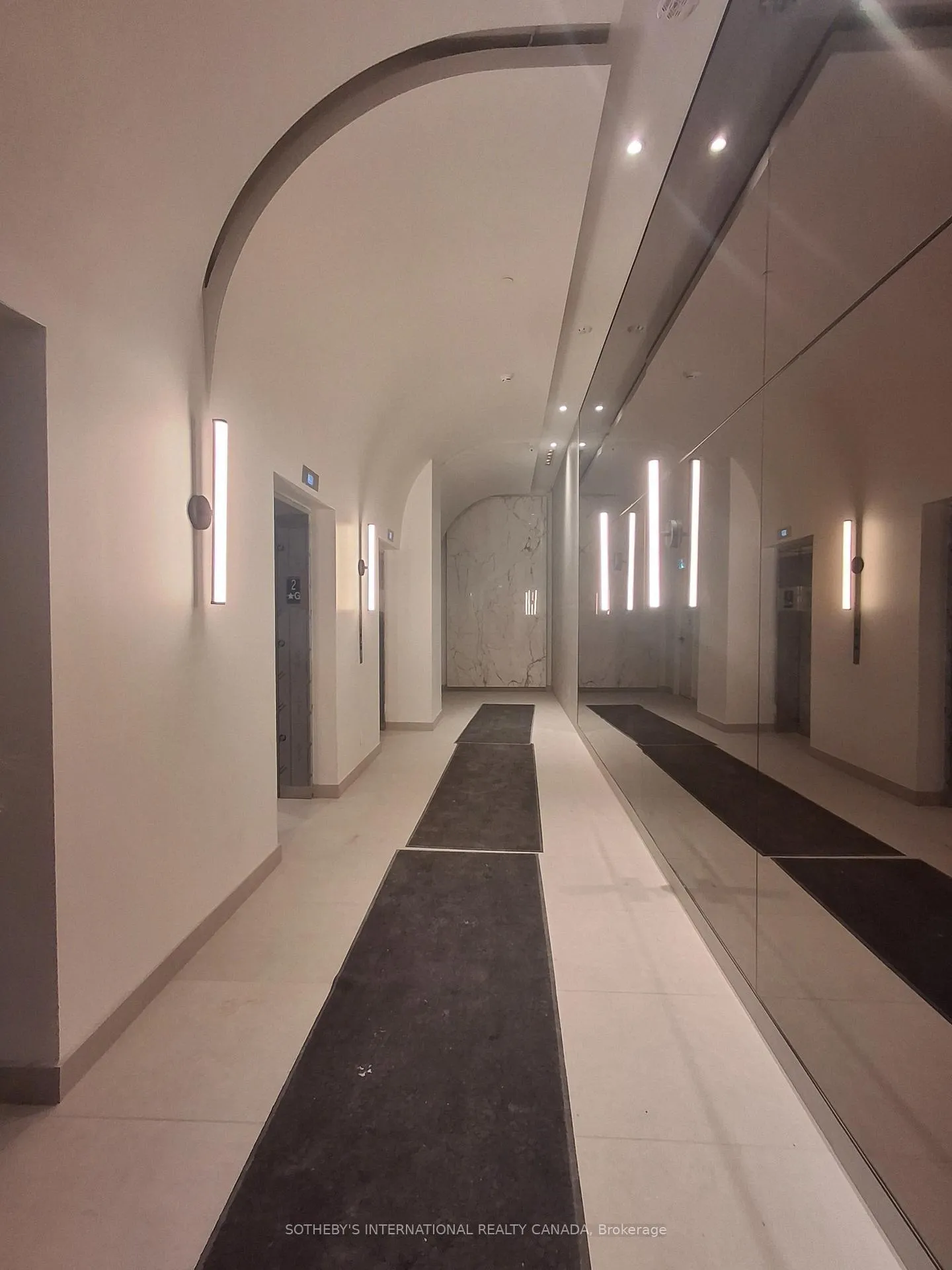 Photo 8 of Unit 1303, 2075 Lakeshore Road, Burlington, Brant — HOMEH
