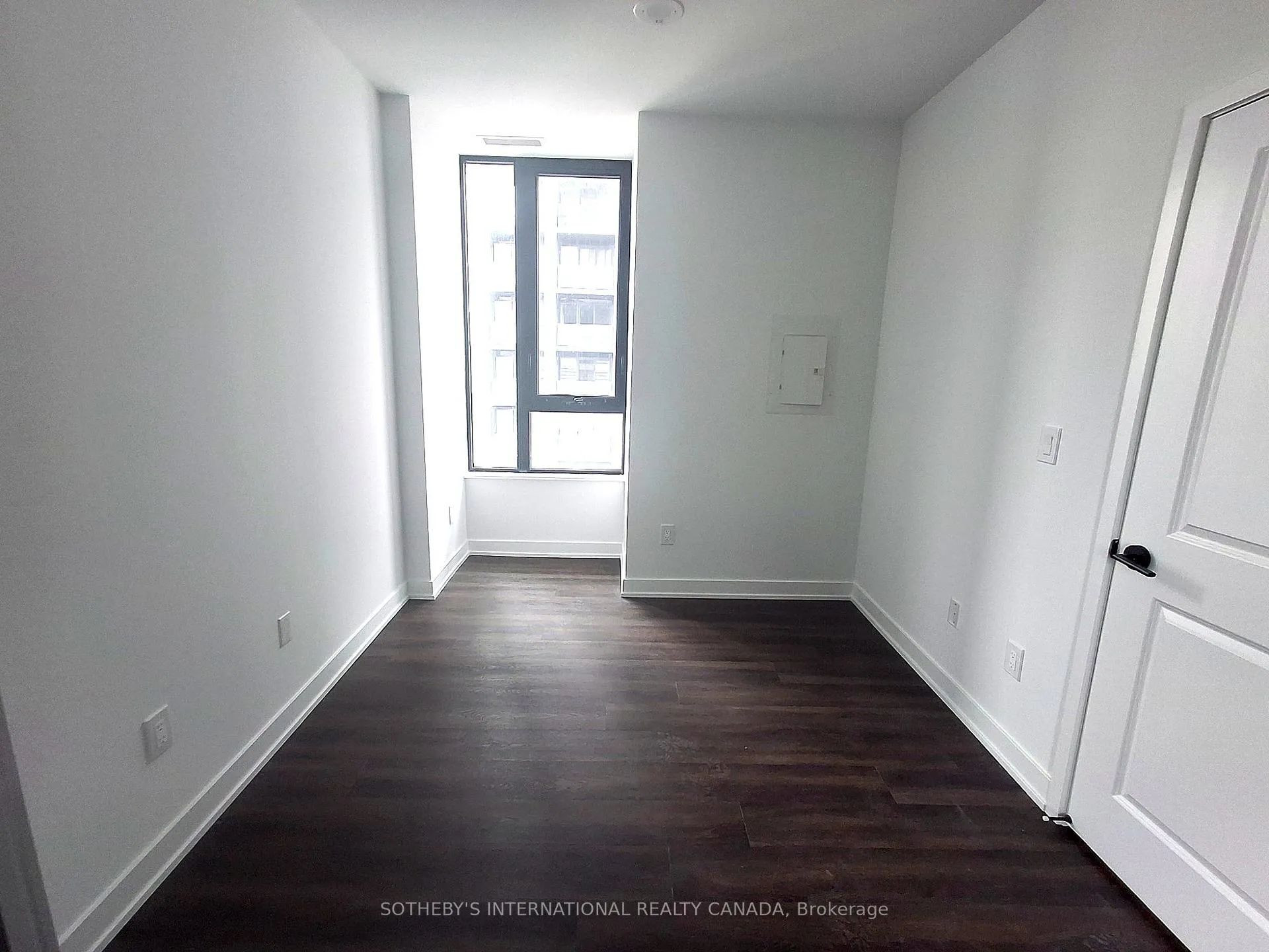 Photo 15 of Unit 1303, 2075 Lakeshore Road, Burlington, Brant — HOMEH