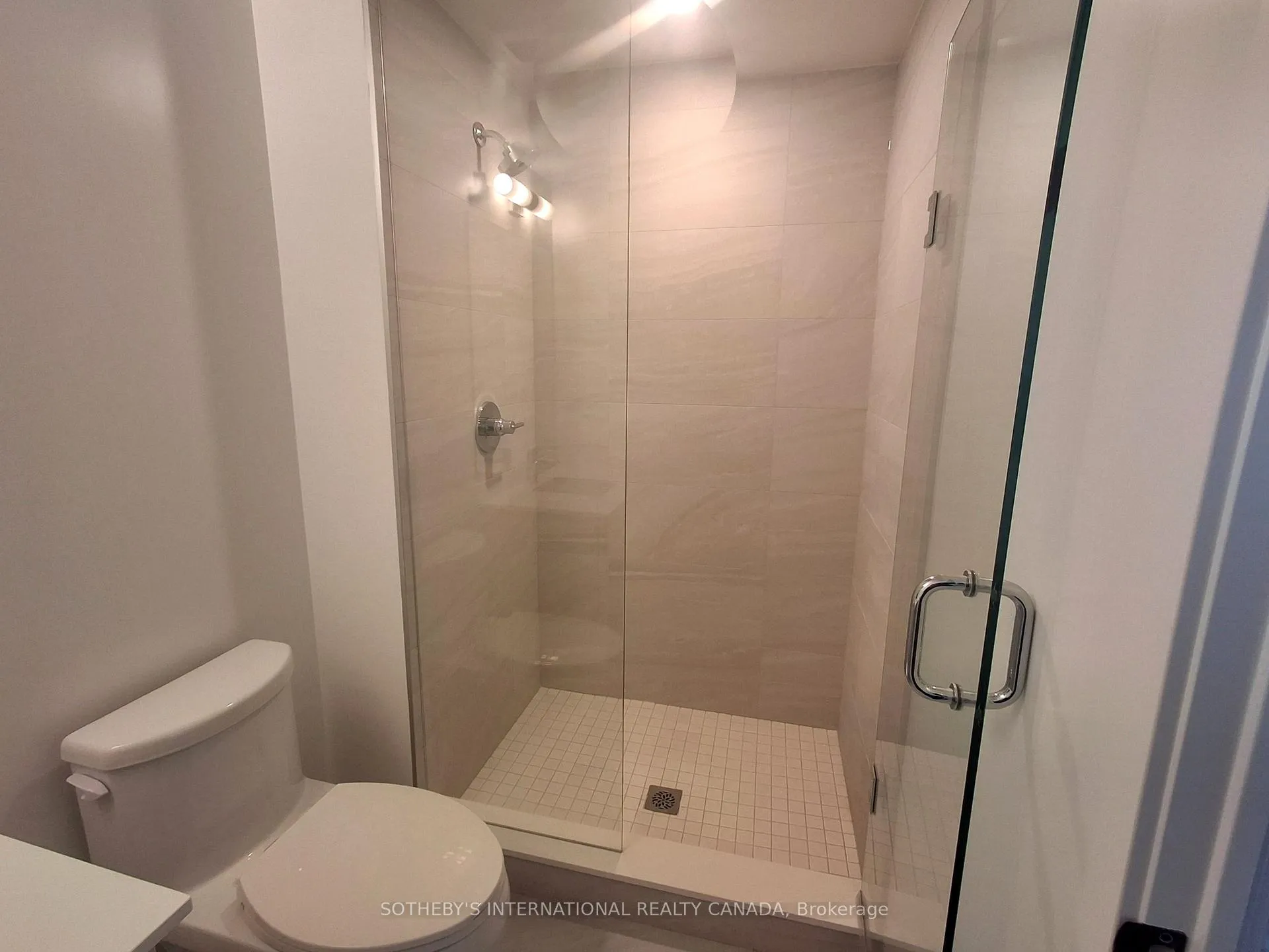 Photo 18 of Unit 1303, 2075 Lakeshore Road, Burlington, Brant — HOMEH