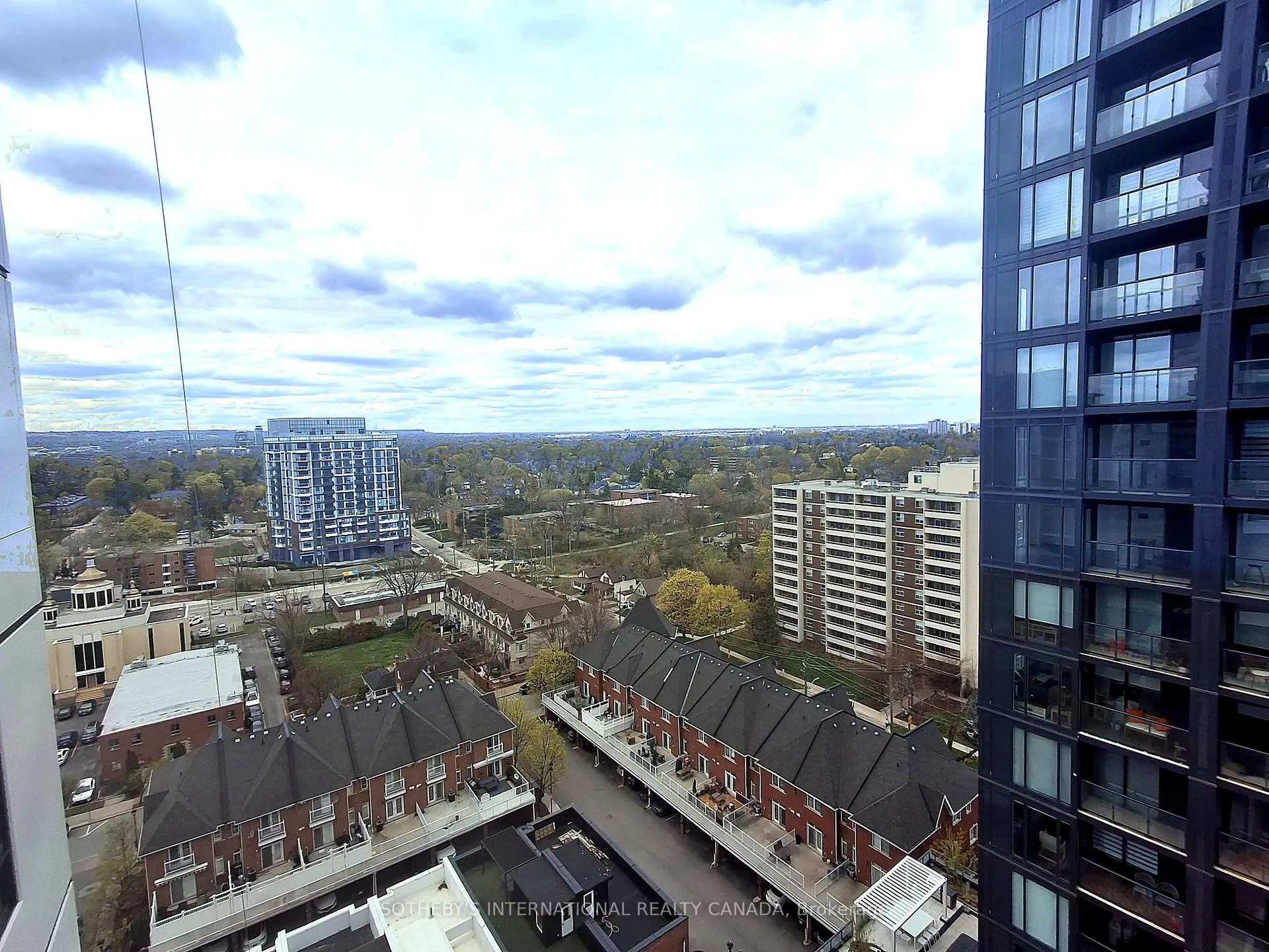 Photo 21 of Unit 1303, 2075 Lakeshore Road, Burlington, Brant — HOMEH