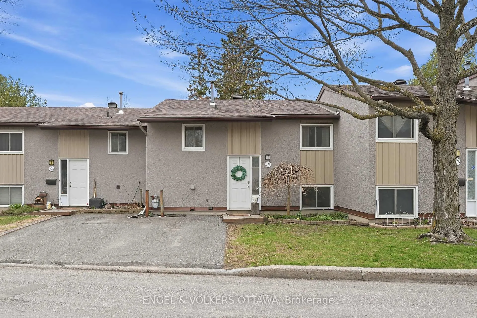Photo 1 of 374 Woodfield Drive, Ottawa, Tanglewood — HOMEH