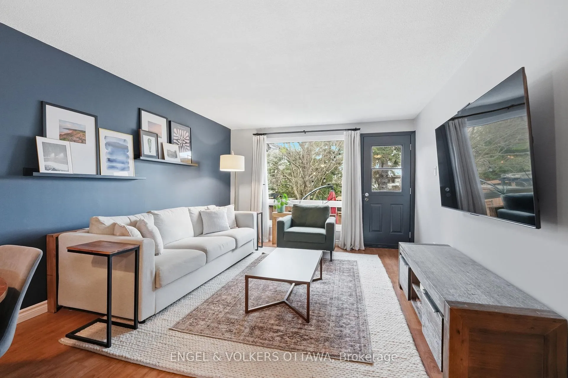 Photo 14 of 374 Woodfield Drive, Ottawa, Tanglewood — HOMEH