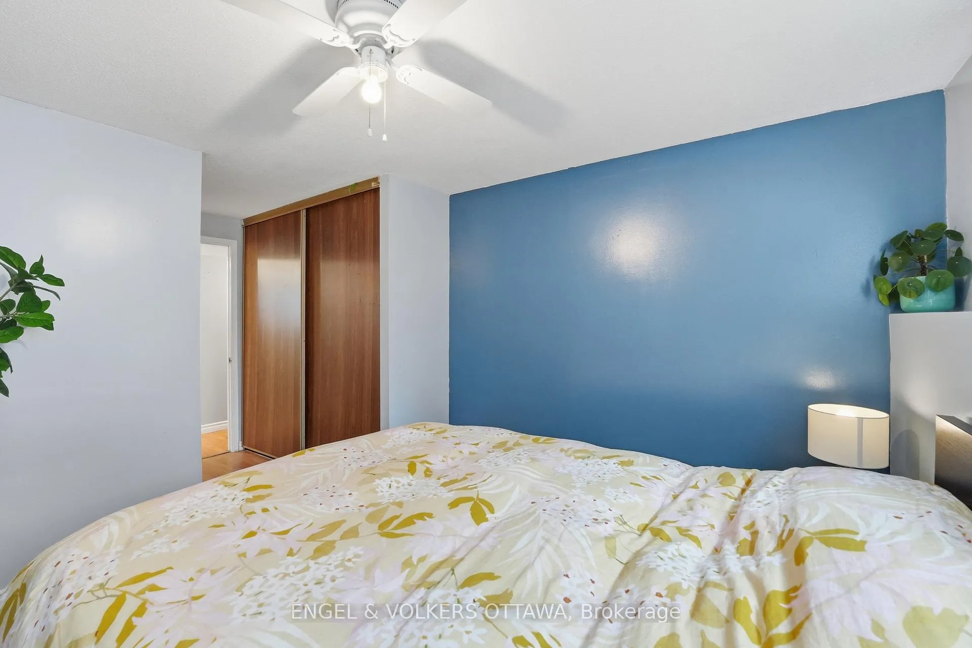 Photo 27 of 374 Woodfield Drive, Ottawa, Tanglewood — HOMEH