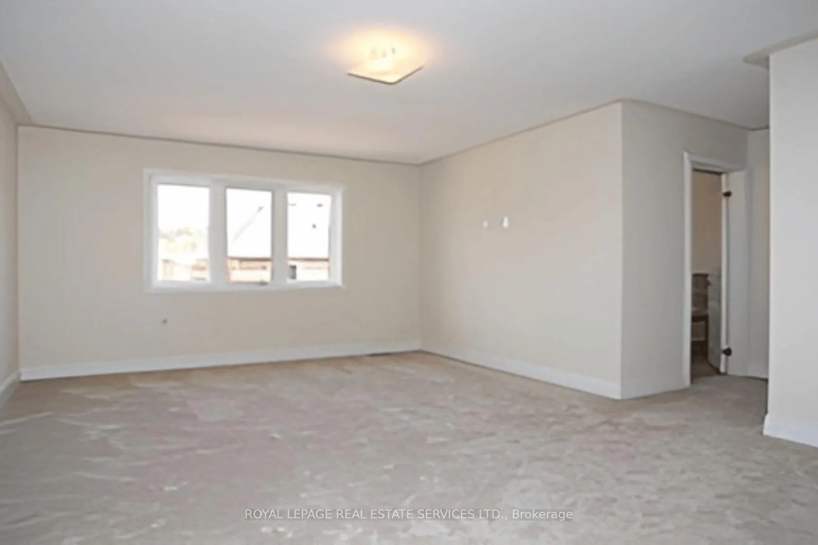 Photo 8 of 277 Admiral Drive, Oakville, Bronte — HOMEH