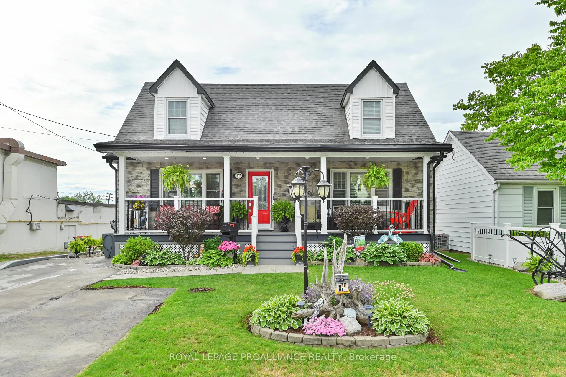 Photo 1 of 107 Bay Drive, Belleville, Belleville Ward — HOMEH