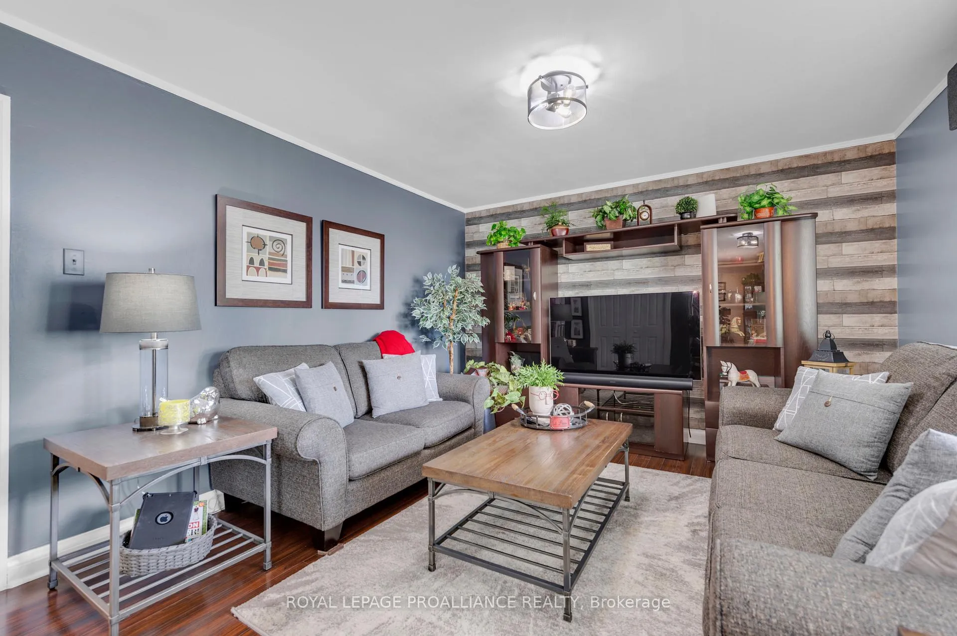 Photo 10 of 107 Bay Drive, Belleville, Belleville Ward — HOMEH